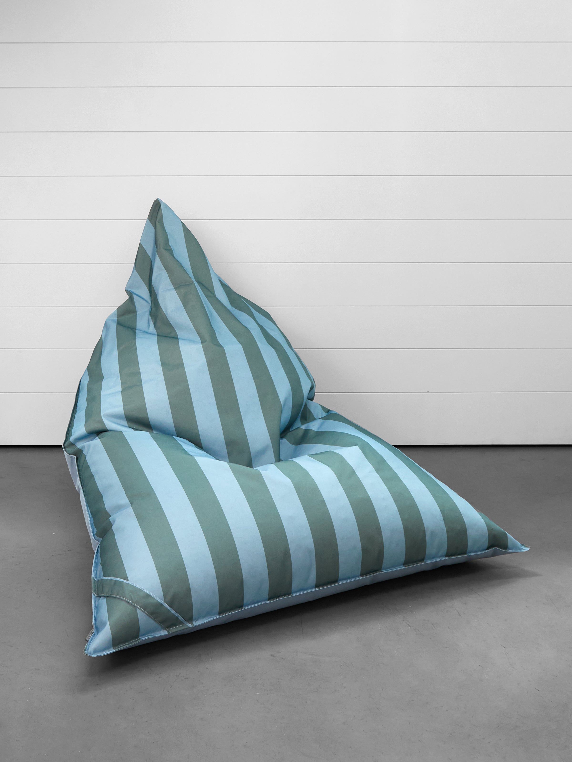 Alfresco Lounger Bean Bag | Green Stripe-1