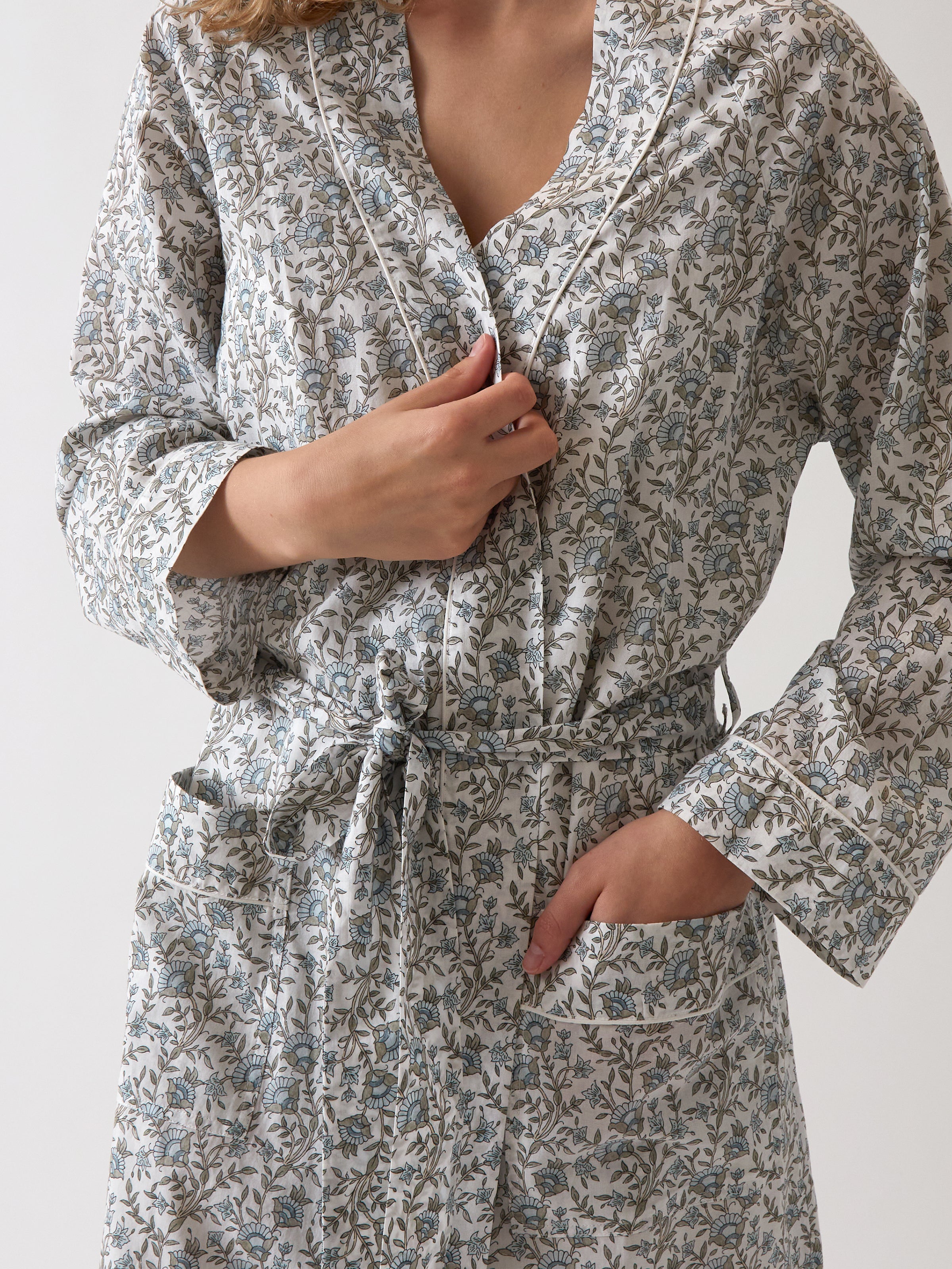 Briar Robe | Floral-2