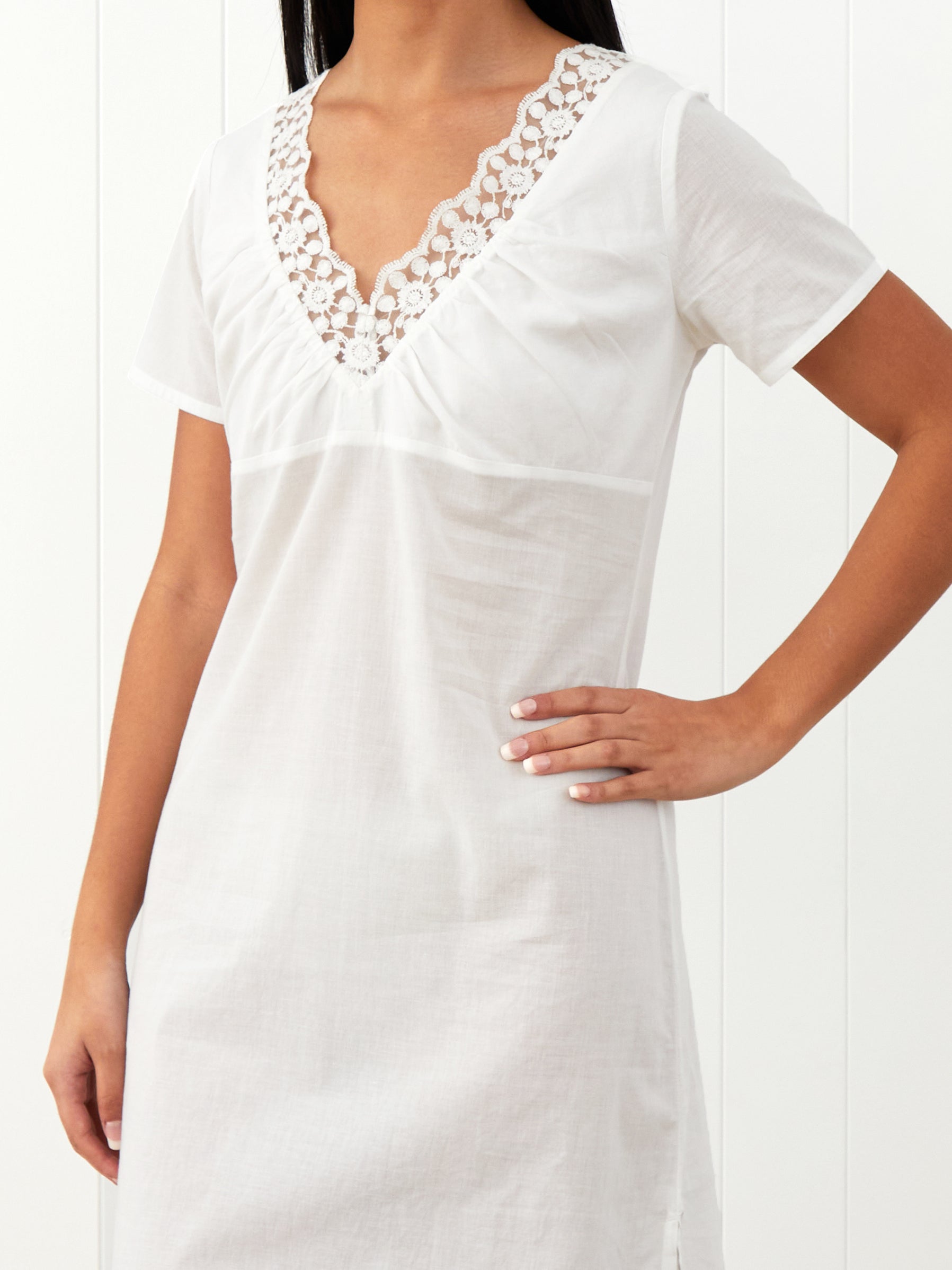 Colette Cap Sleeve Nightie | White-3
