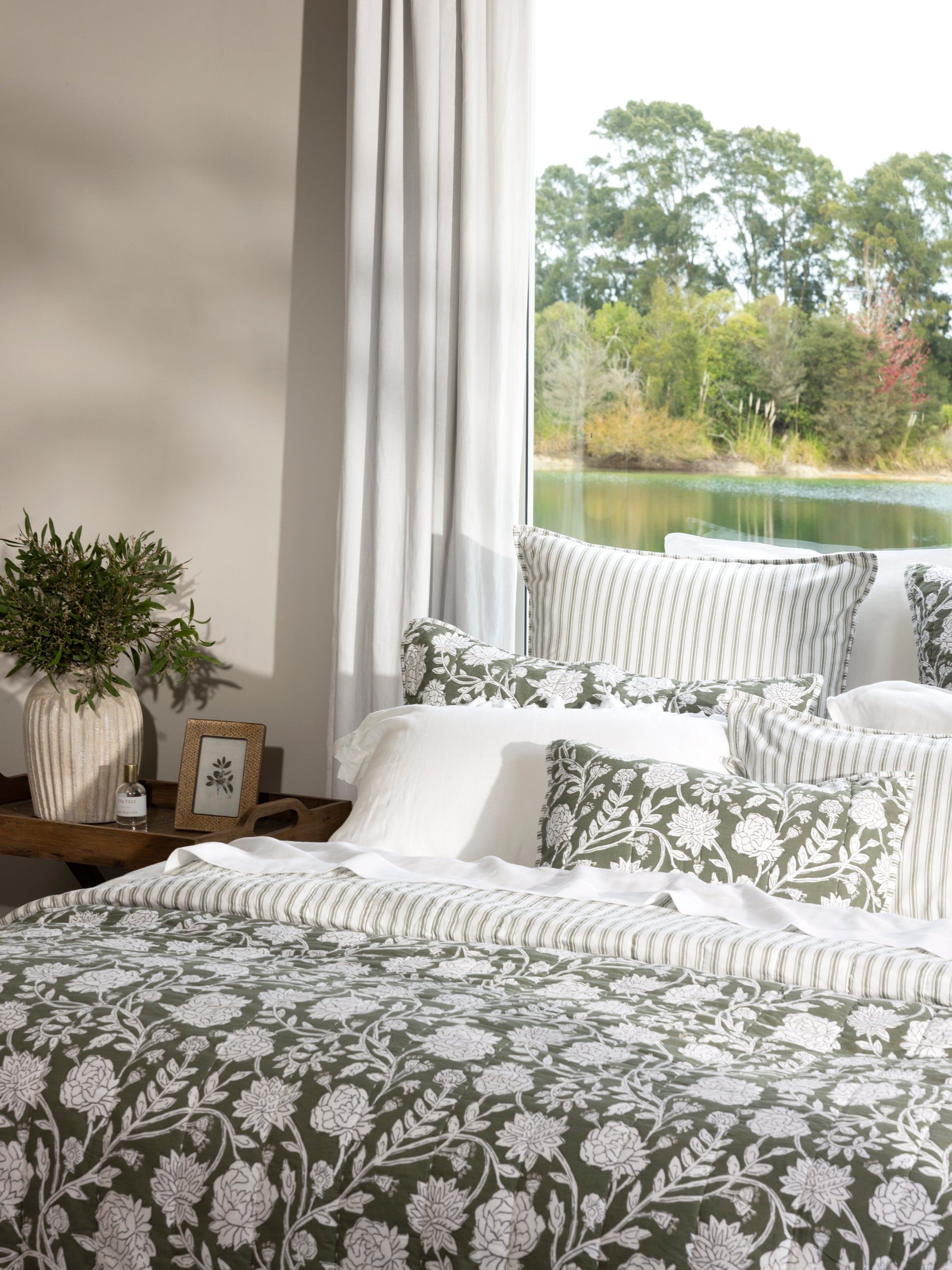 Elora Quilt | Green Floral-5