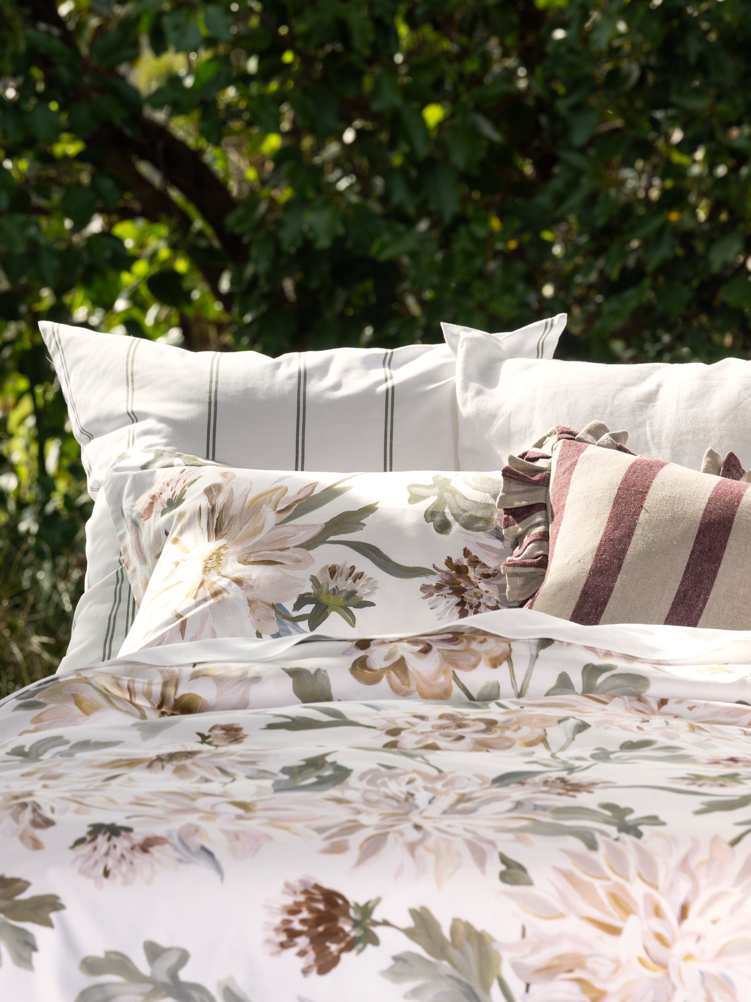 In Bloom European Pillowcase | Floral-2