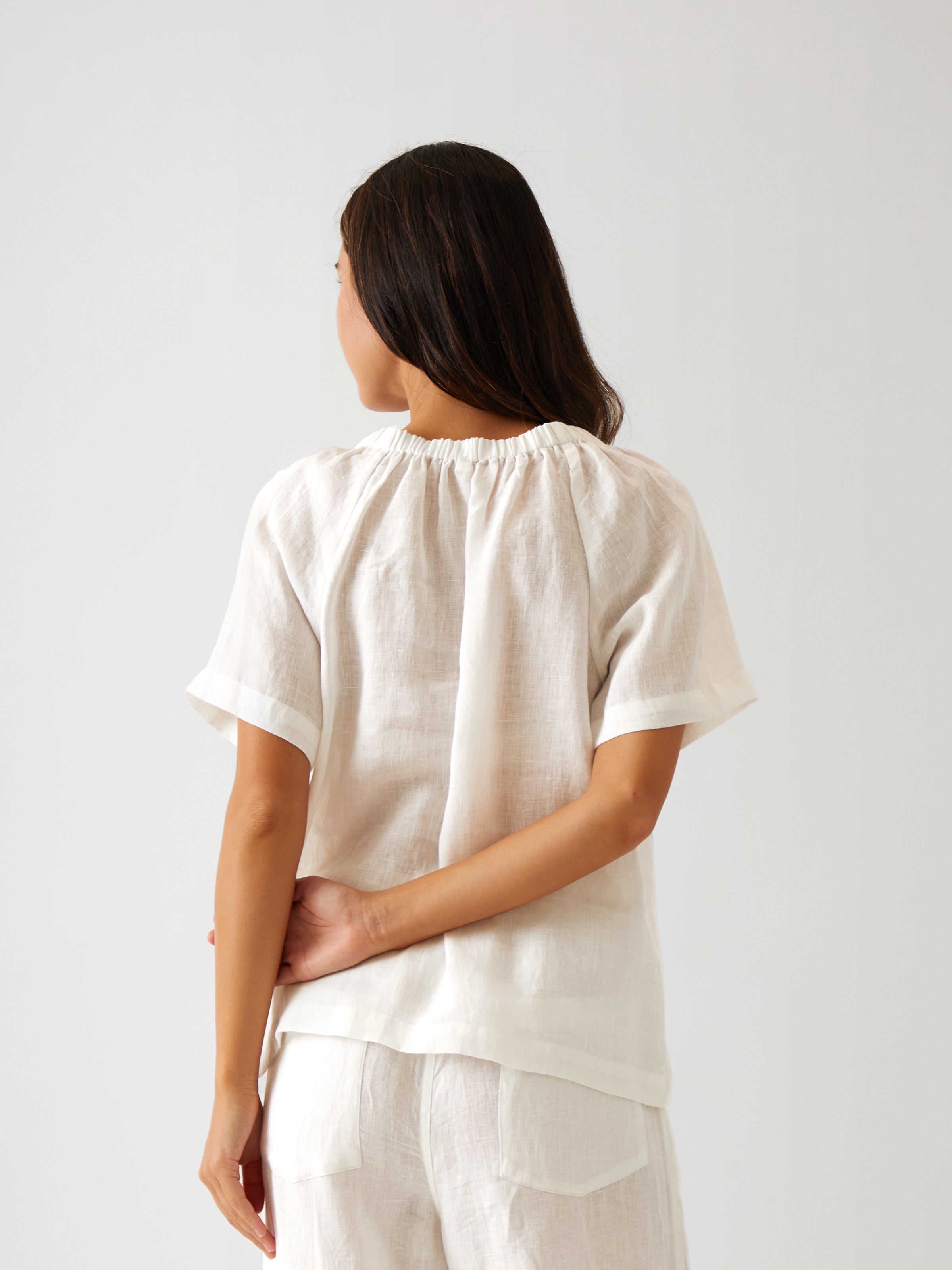 Monaco Linen Gathered Top | White-4