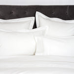 Monarch Long Duvet Cover Set | White White-2