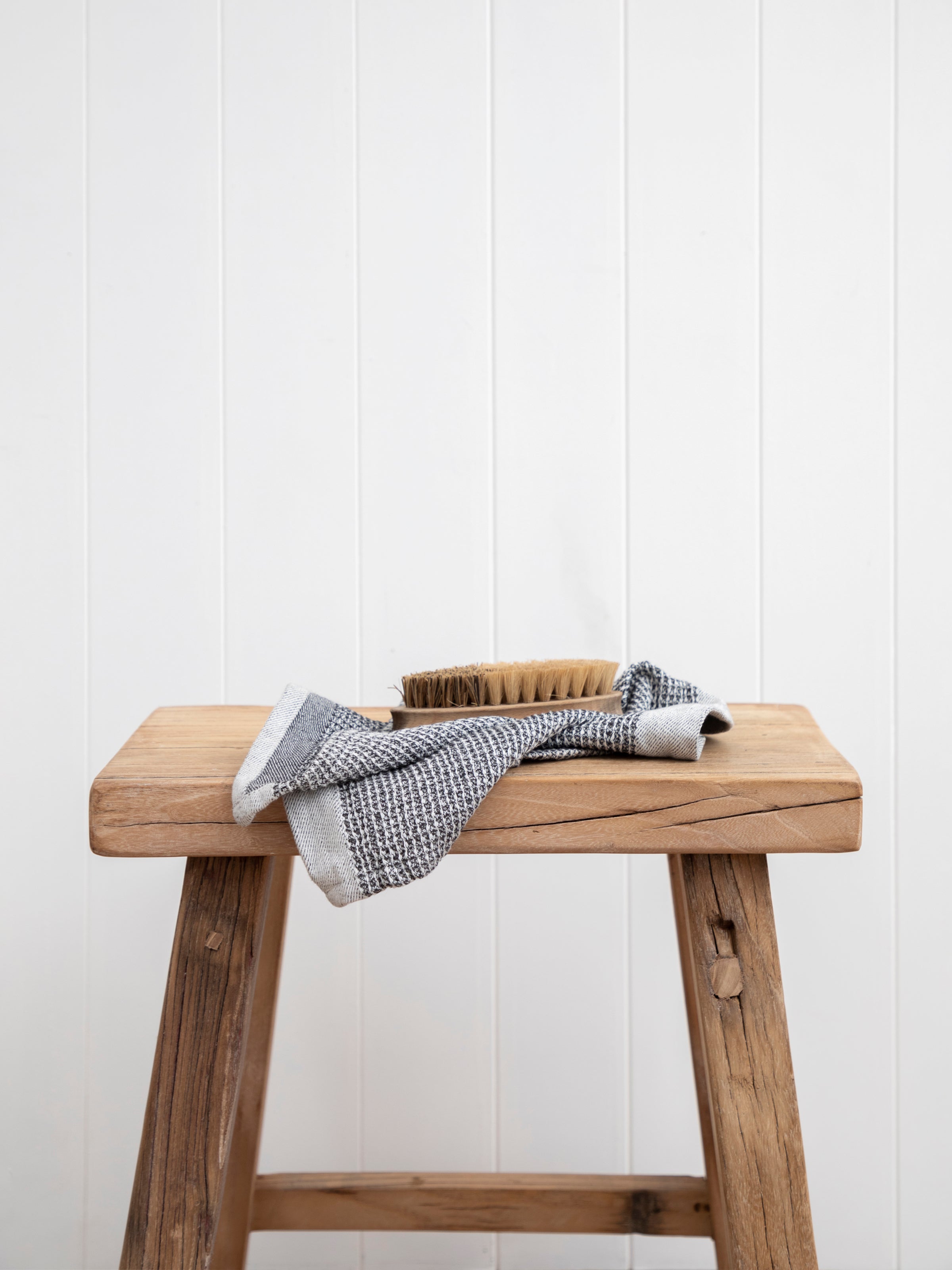 Organic Cotton Waffle Washcloth Set of 3 | Black White-4