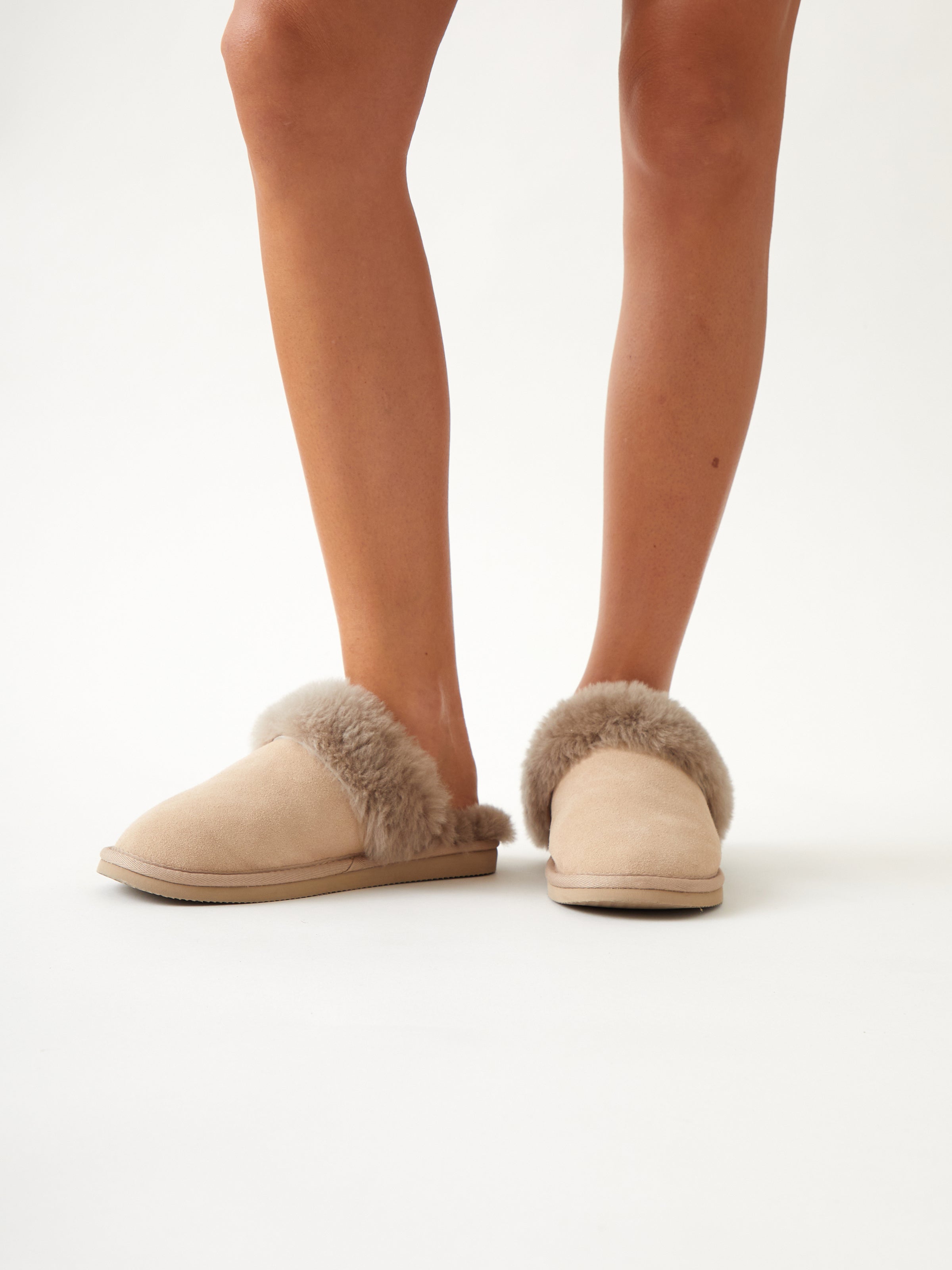 Snuggle Slippers | Champagne-1