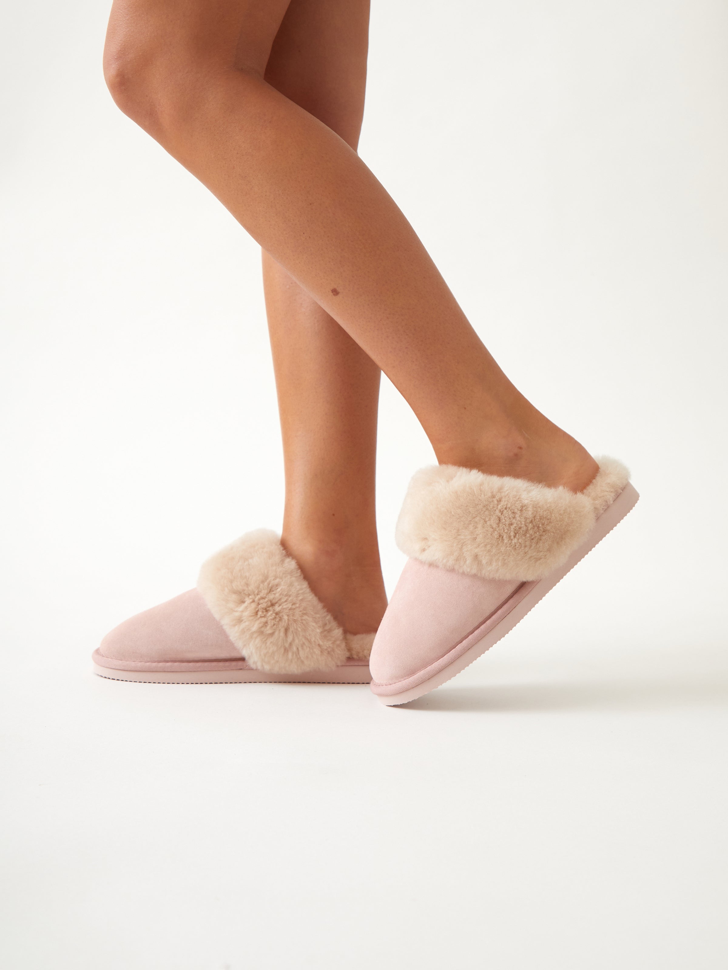 Snuggle Slippers | Pink-2