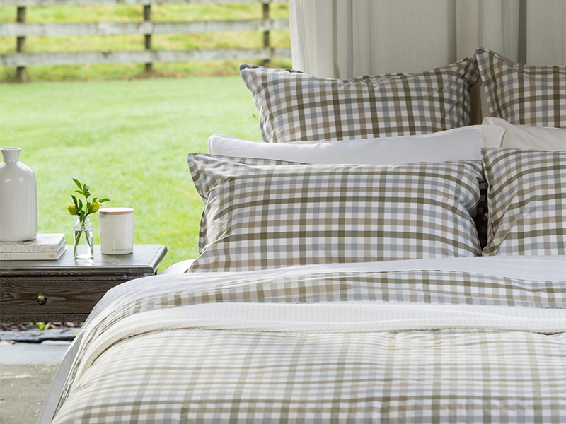 Cardrona Flannel Cot Sheet Set in White – Wallace Cotton