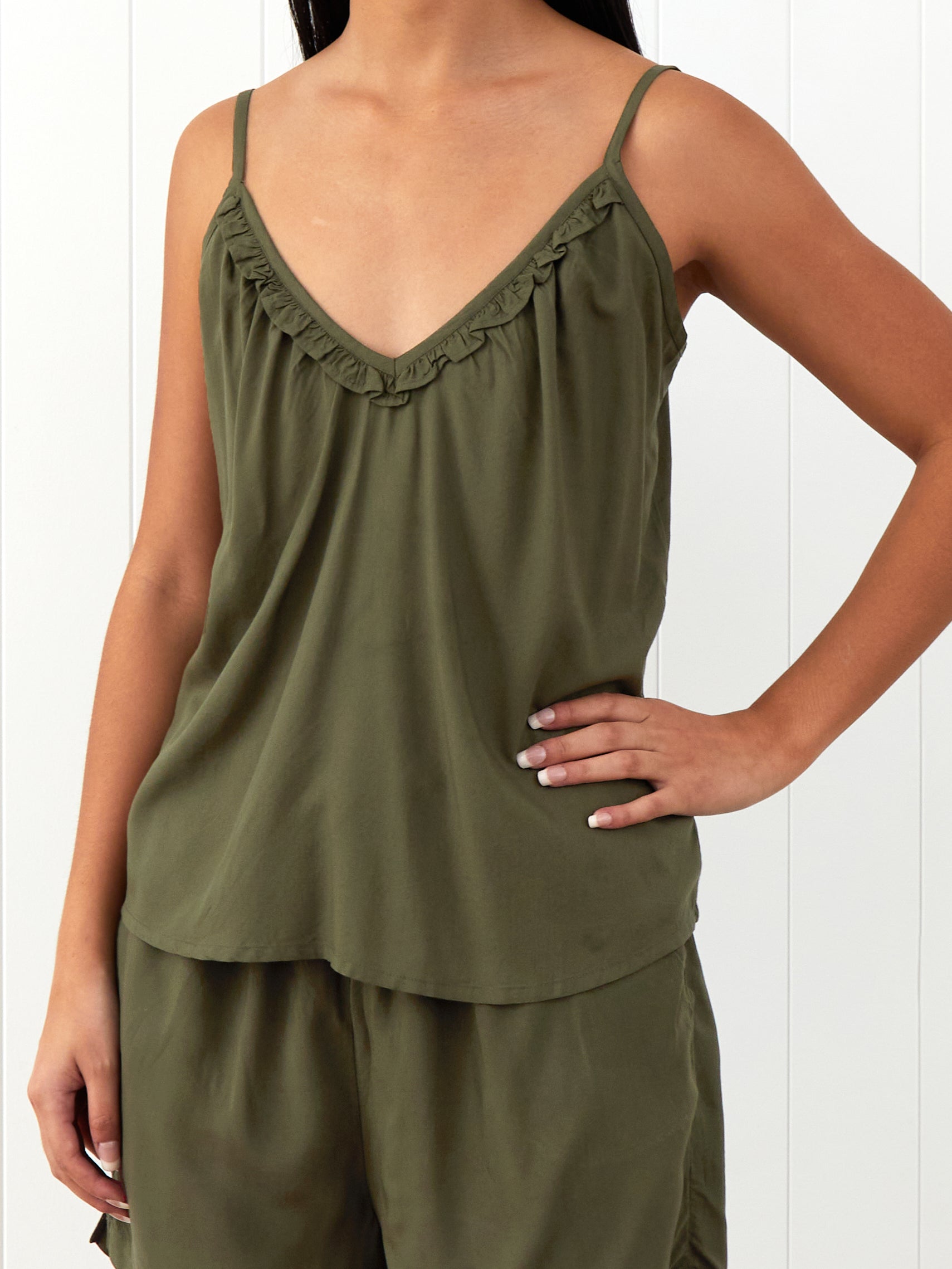 Olive Cami | Olive3