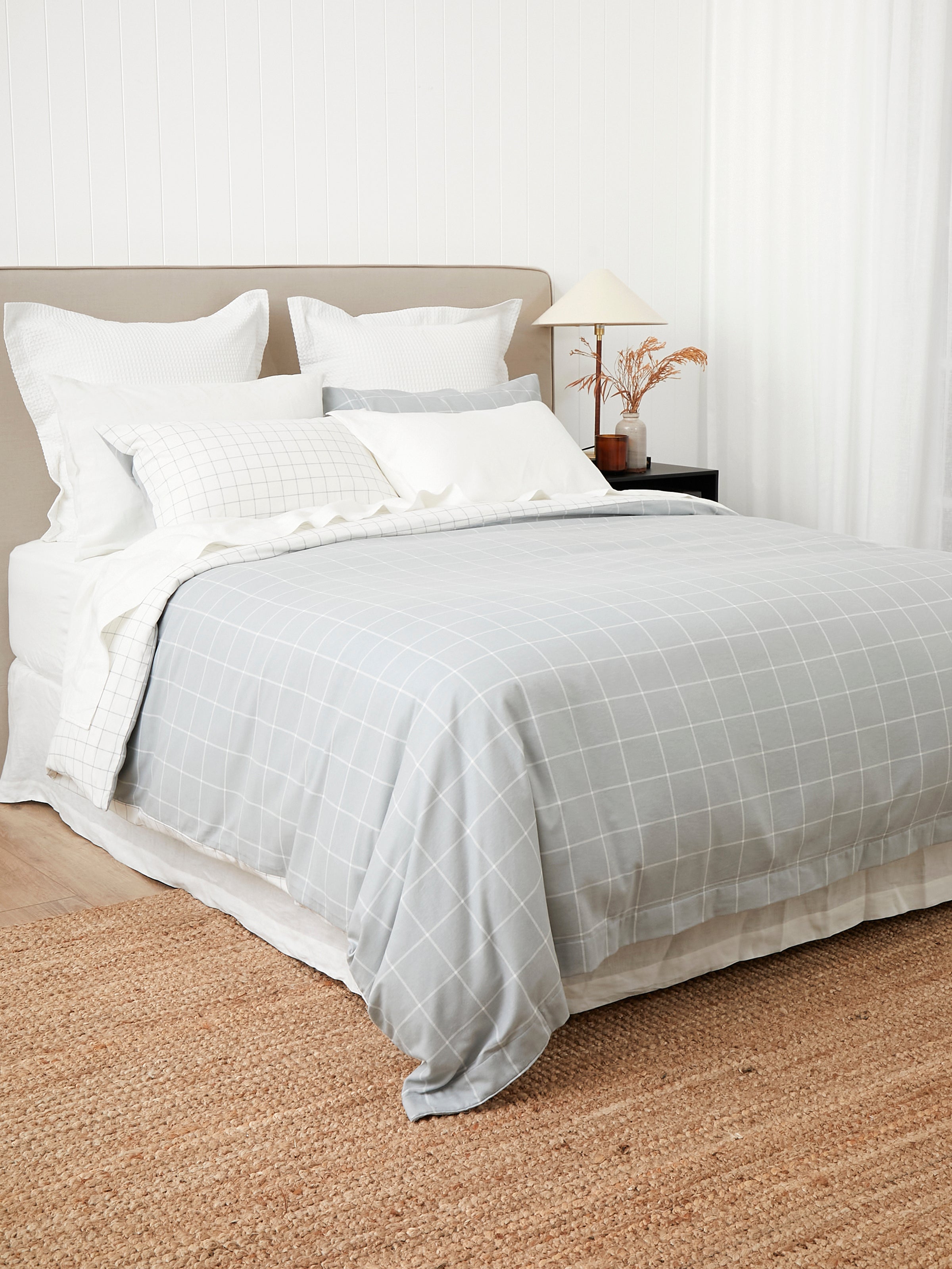 Cardrona Reversible Flannel Duvet Set | Blue White Check3