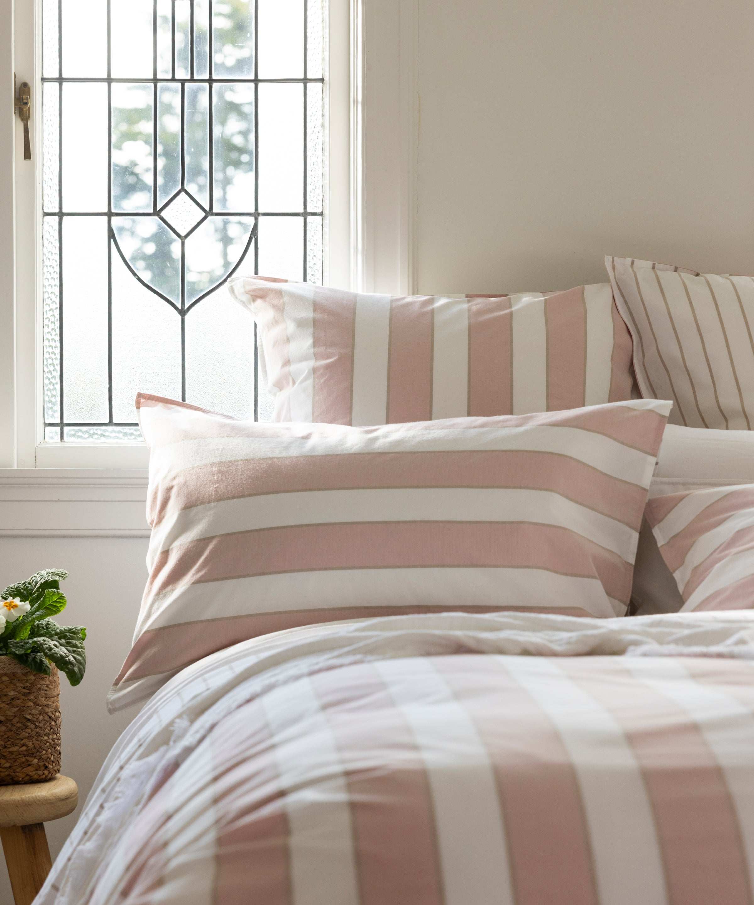 After Glow European Pillowcase | Pink Natural-2