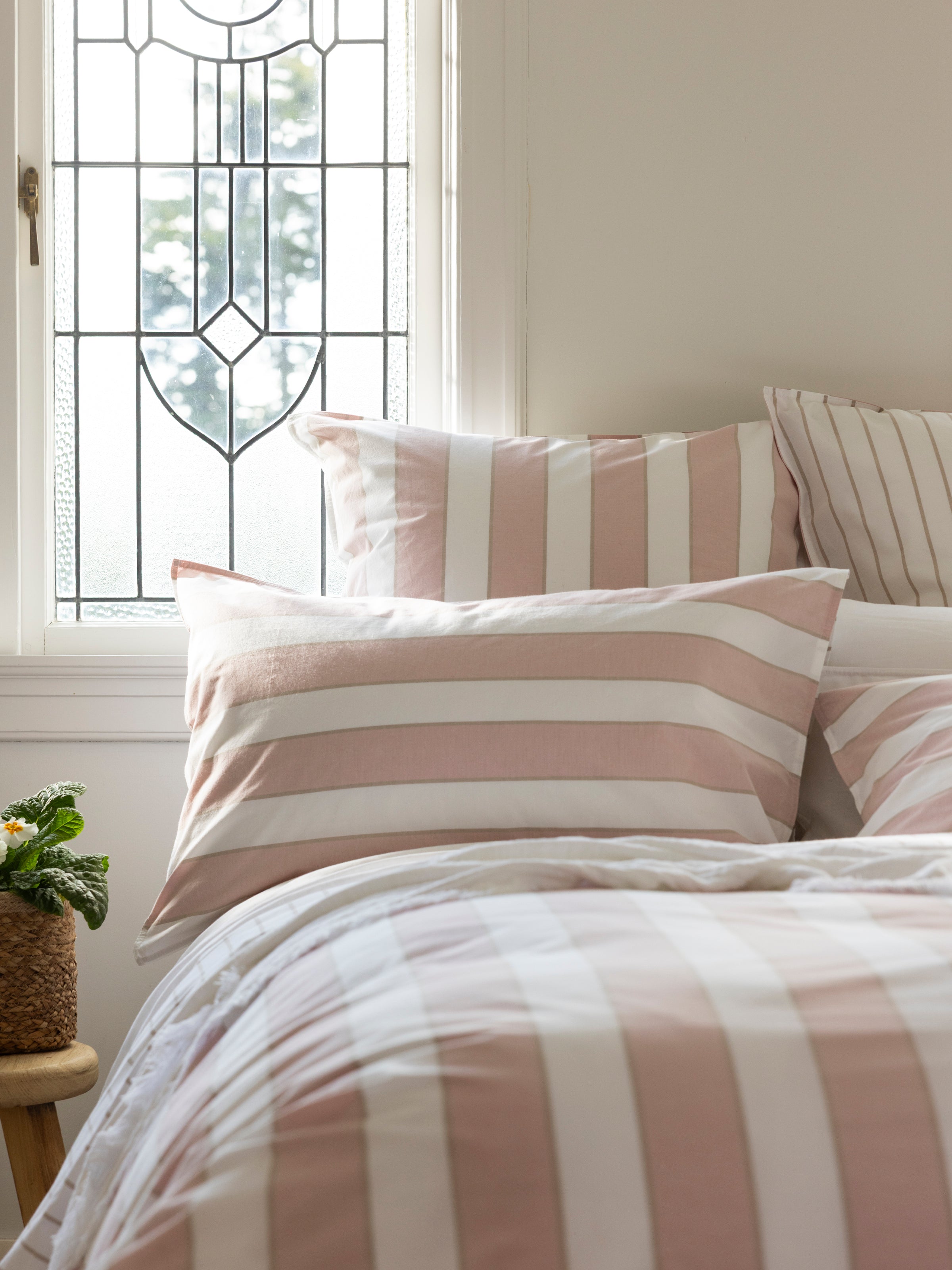 After Glow European Pillowcase | Pink Natural-2