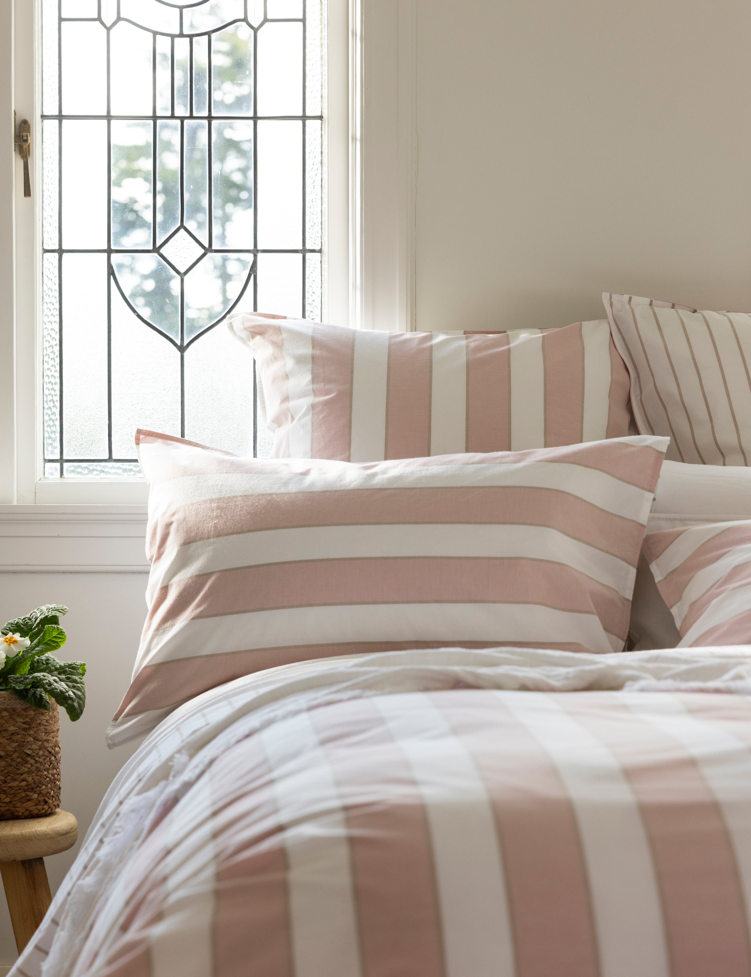 After Glow Standard Pillowase Set | Pink Natural-2
