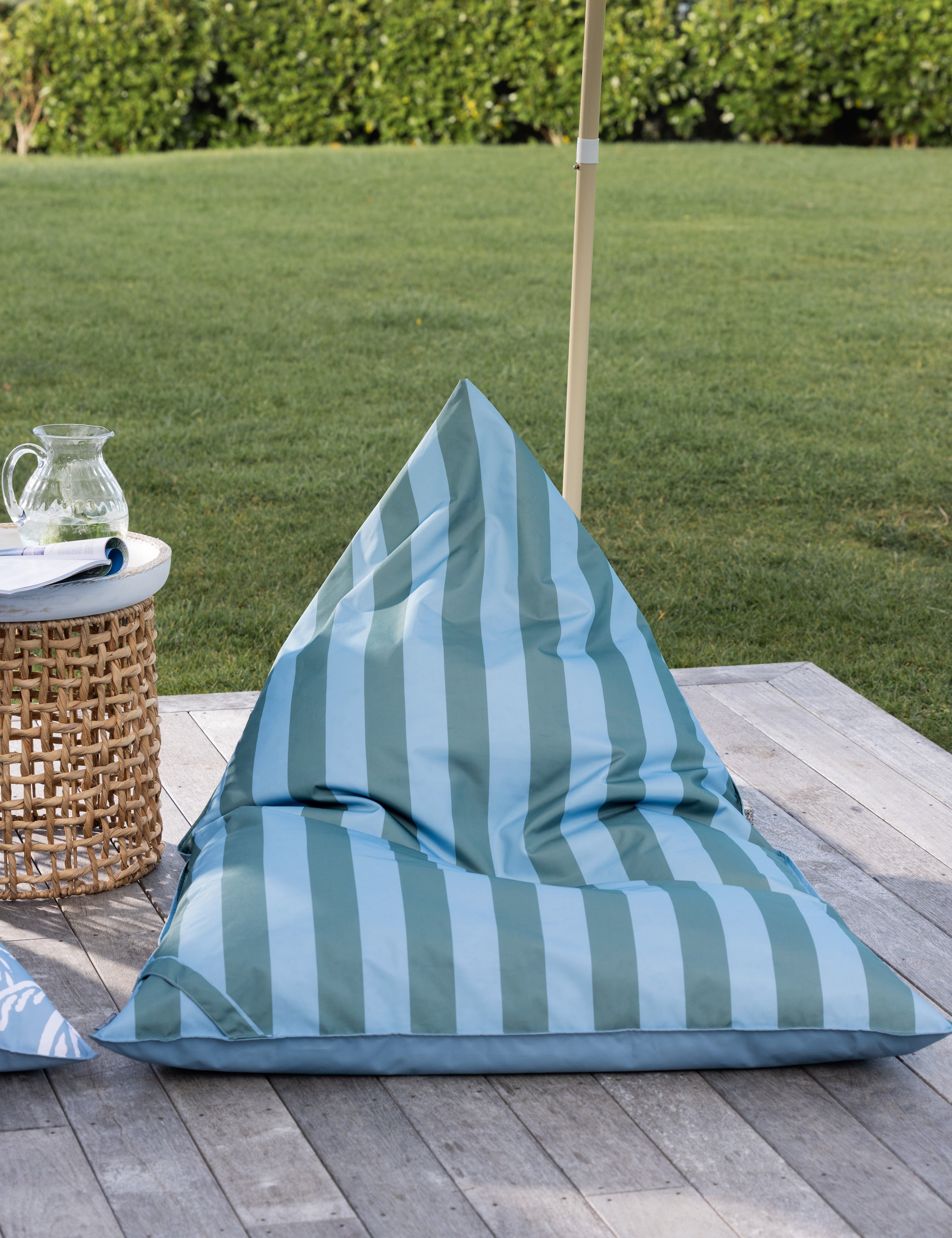 Alfresco Lounger Bean Bag | Green Stripe-2