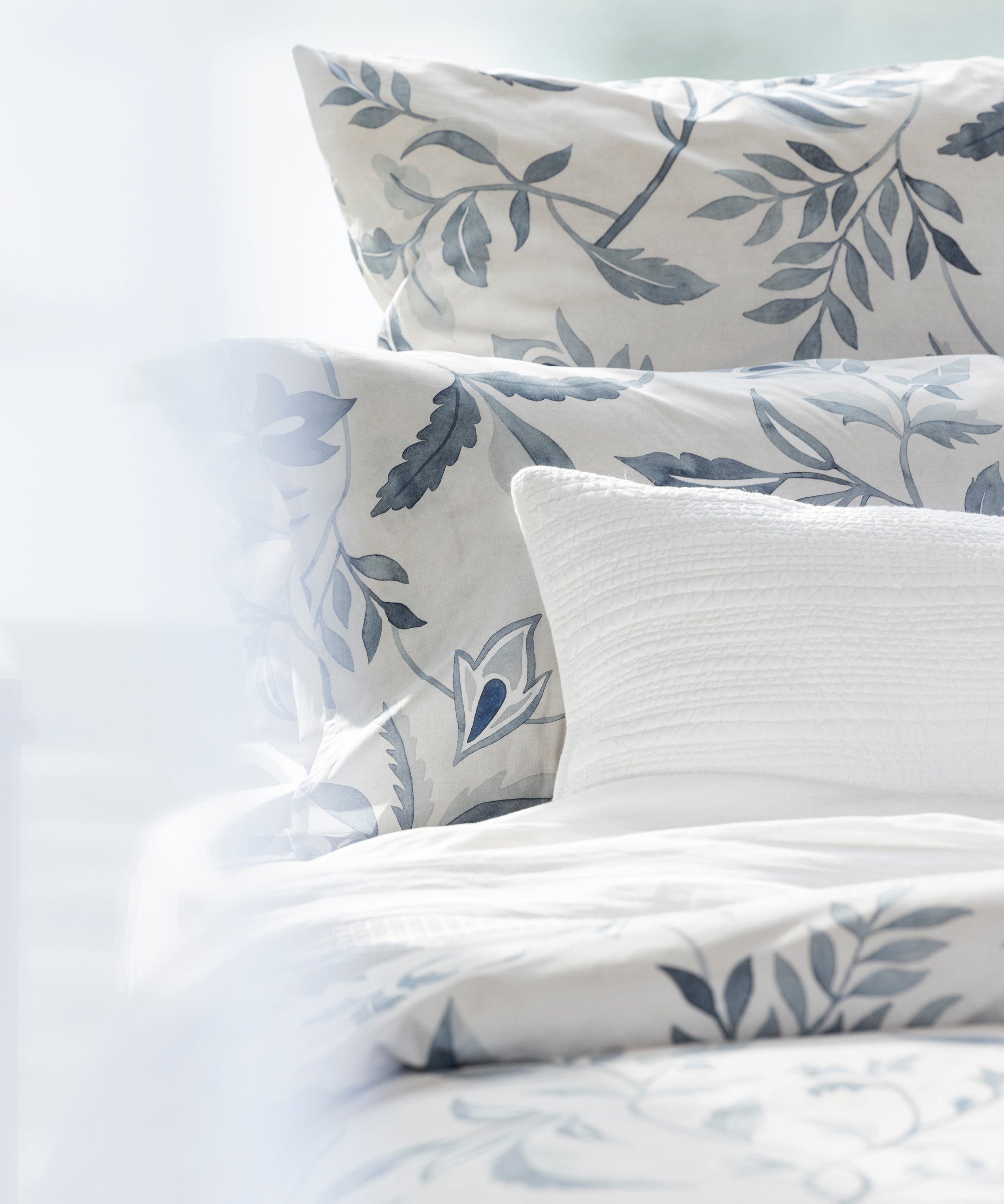 Antoinette Lodge Pillowcase Set | Blue Leaf-2