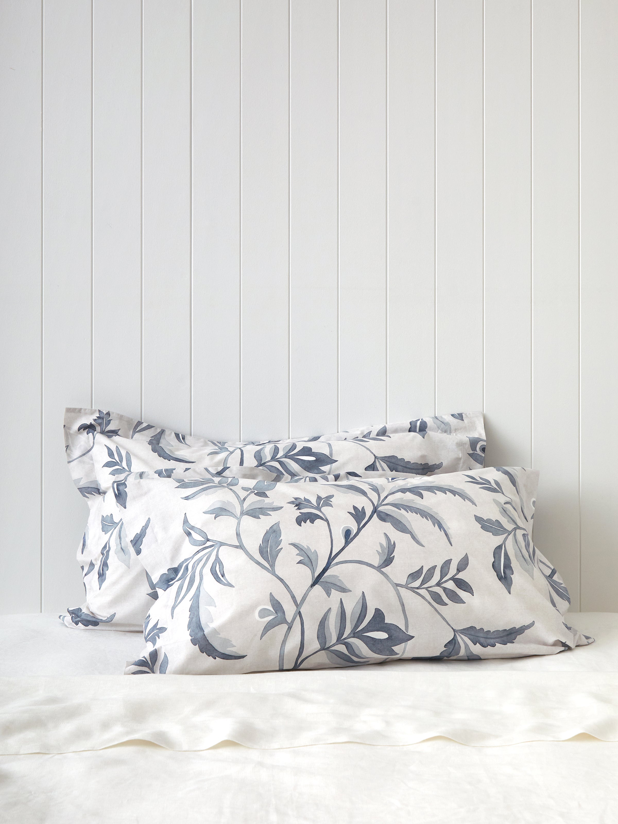 Antoinette Oxford Pillowcase Set | Blue Leaf-1