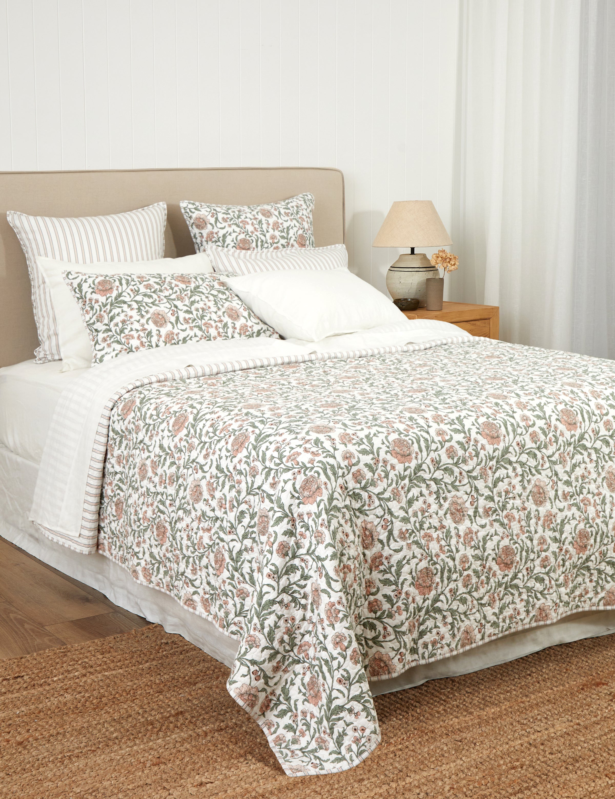 Arabella Quilt | Floral-3