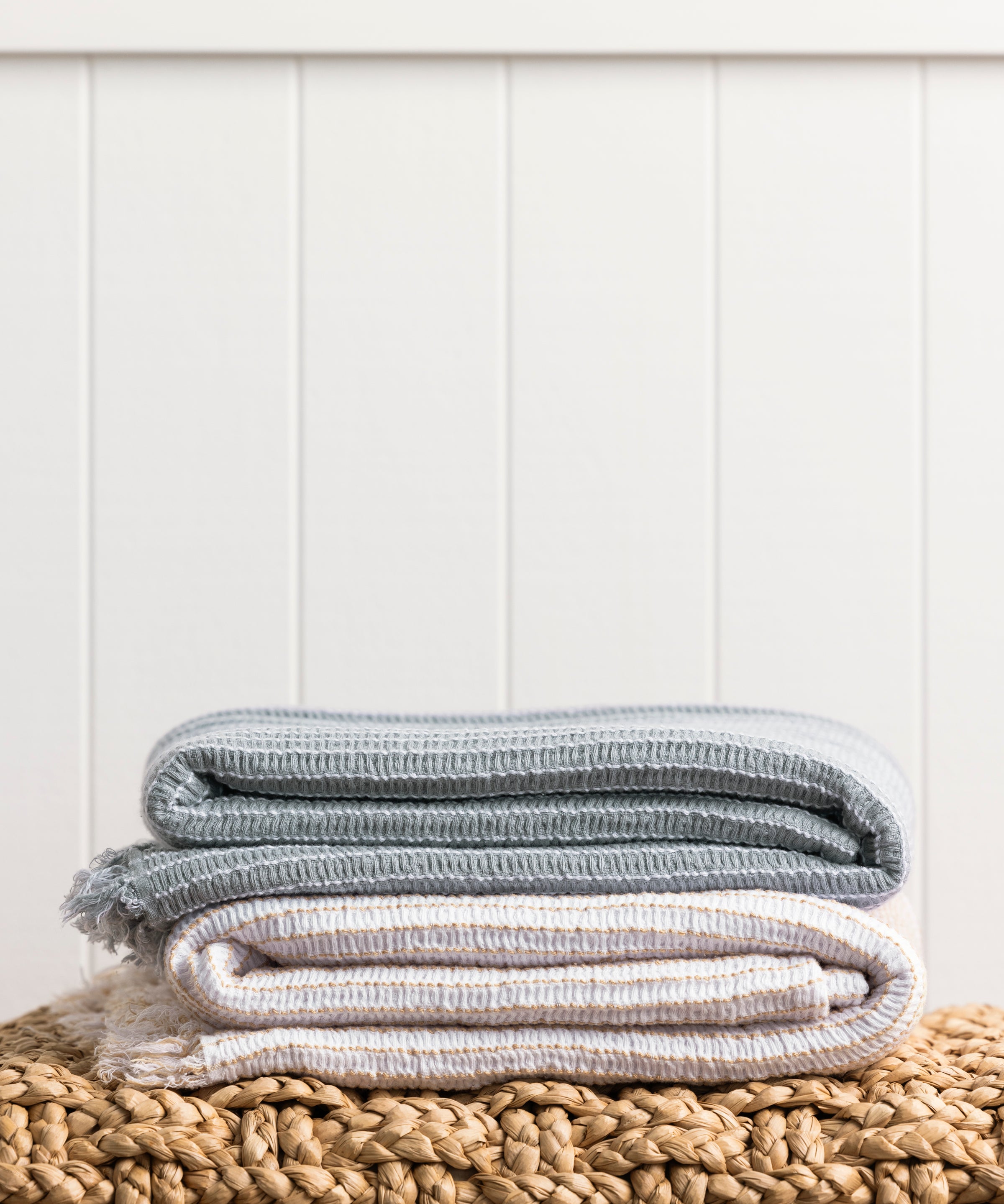 Athens Waffle Throw | White Natural-2