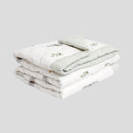 Bee Cosy Cot Quilt | Multi-1