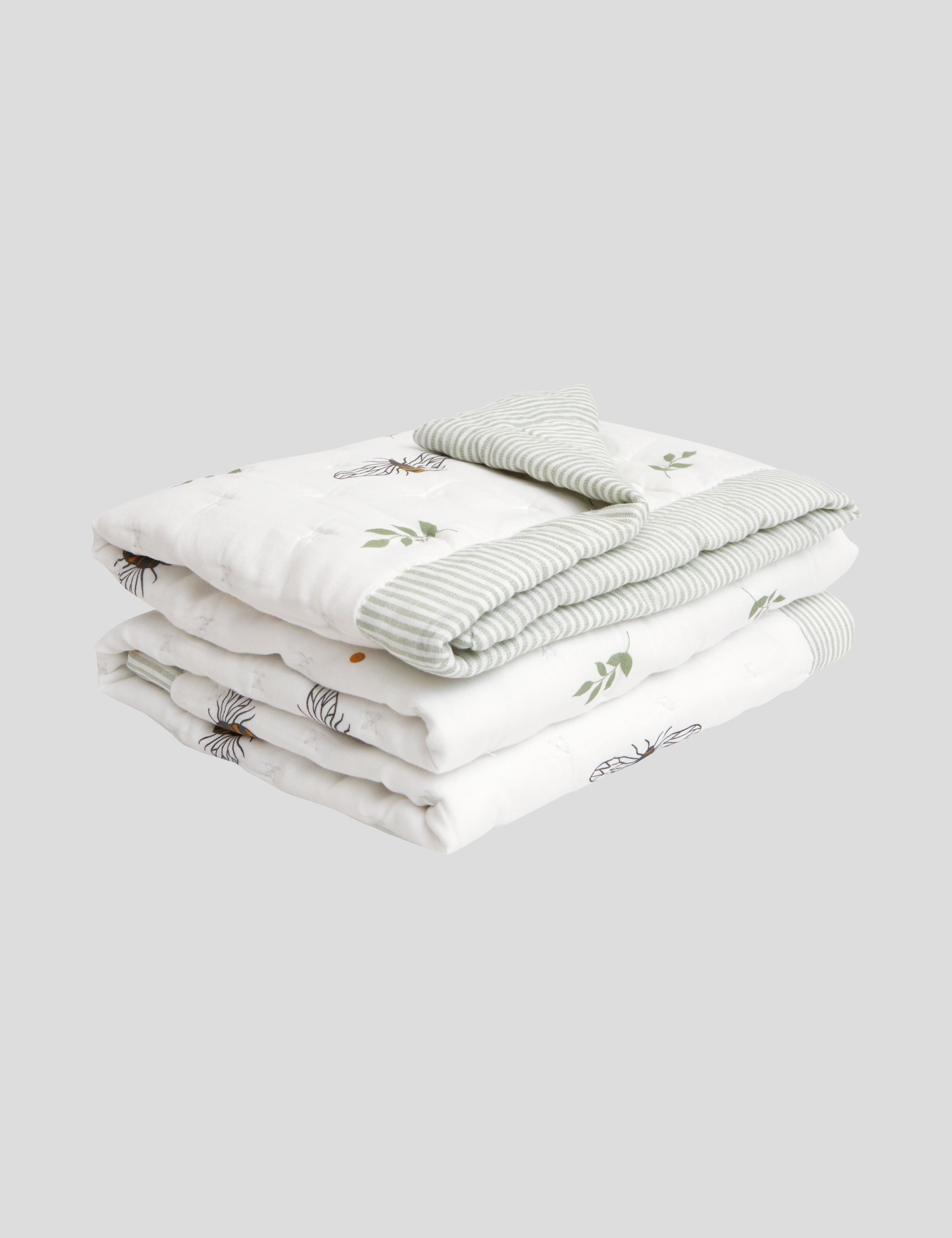 Bee Cosy Cot Quilt | Multi-1