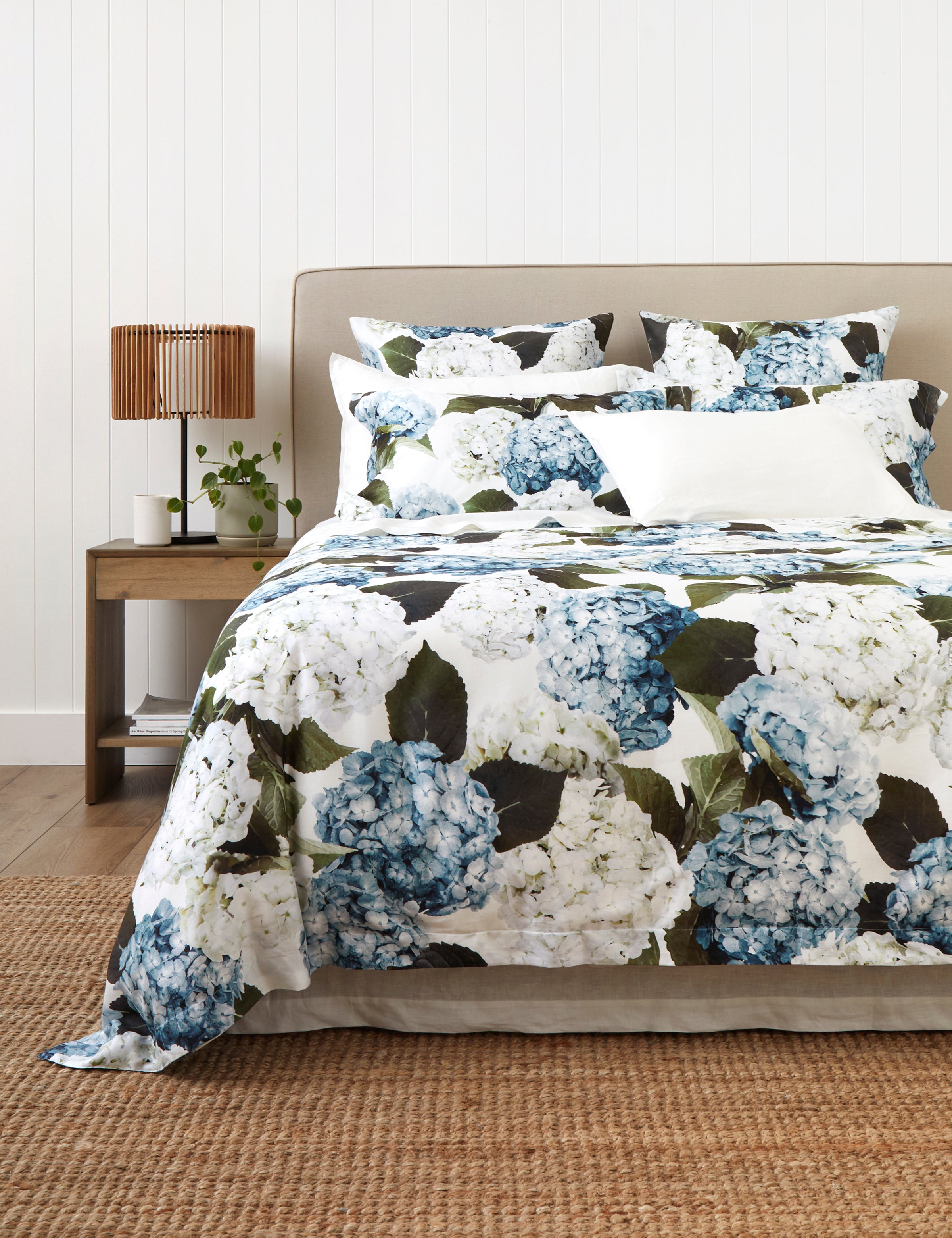 Beloved Hydrangea Duvet Cover Set | Blue Floral-1