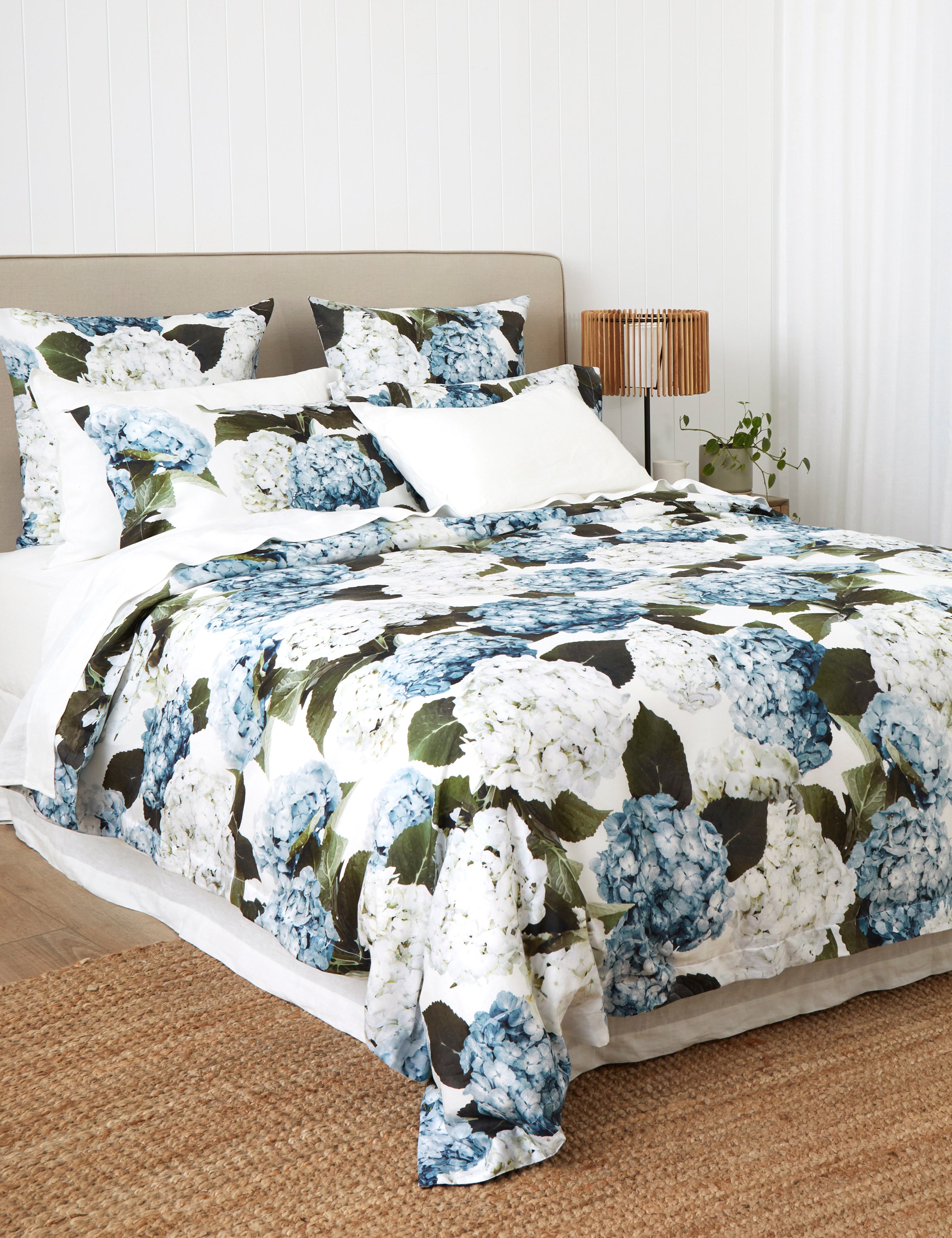Beloved Hydrangea Duvet Cover Set | Blue Floral-3