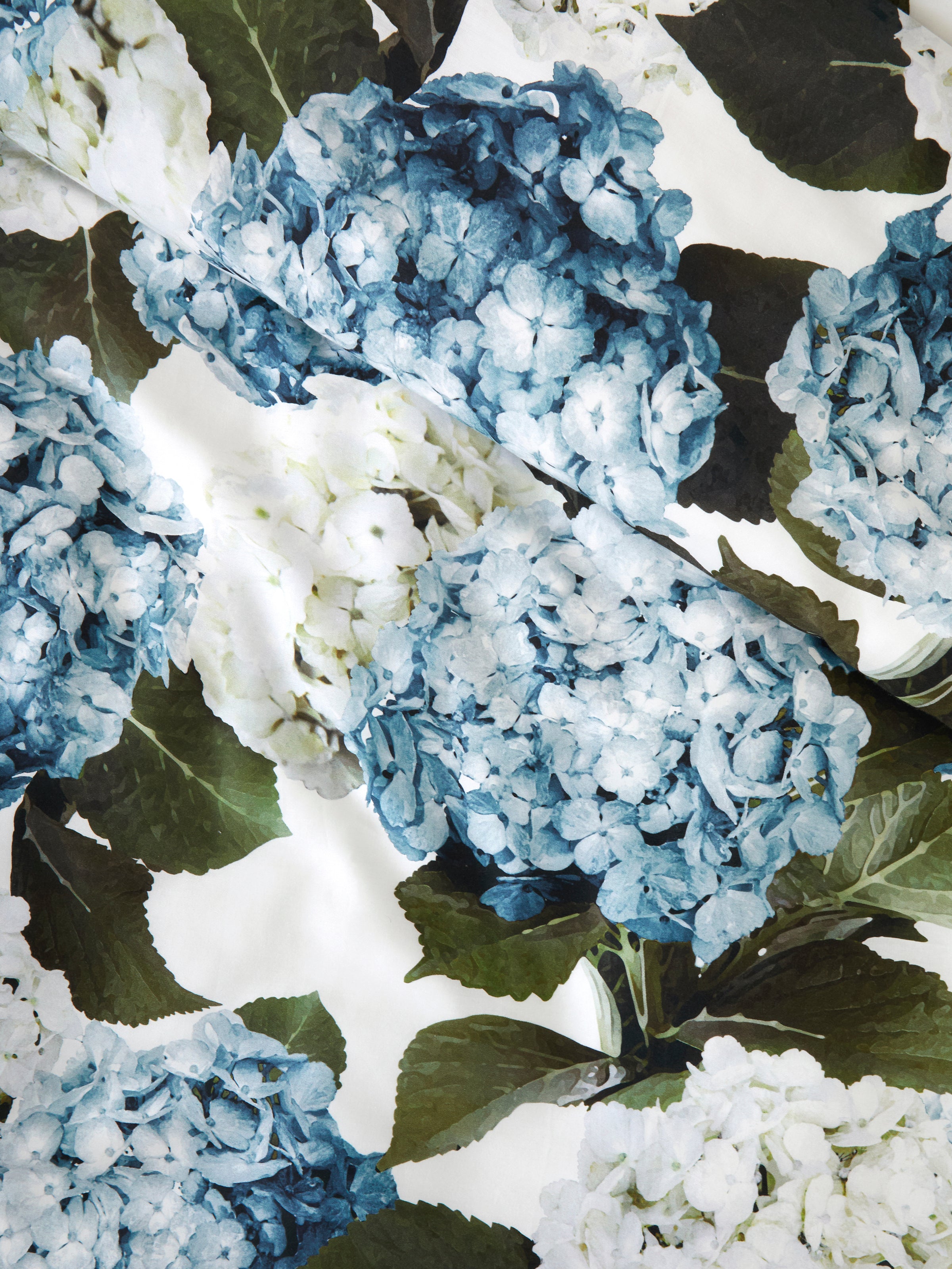 Beloved Hydrangea Duvet Cover Set | Blue Floral-4