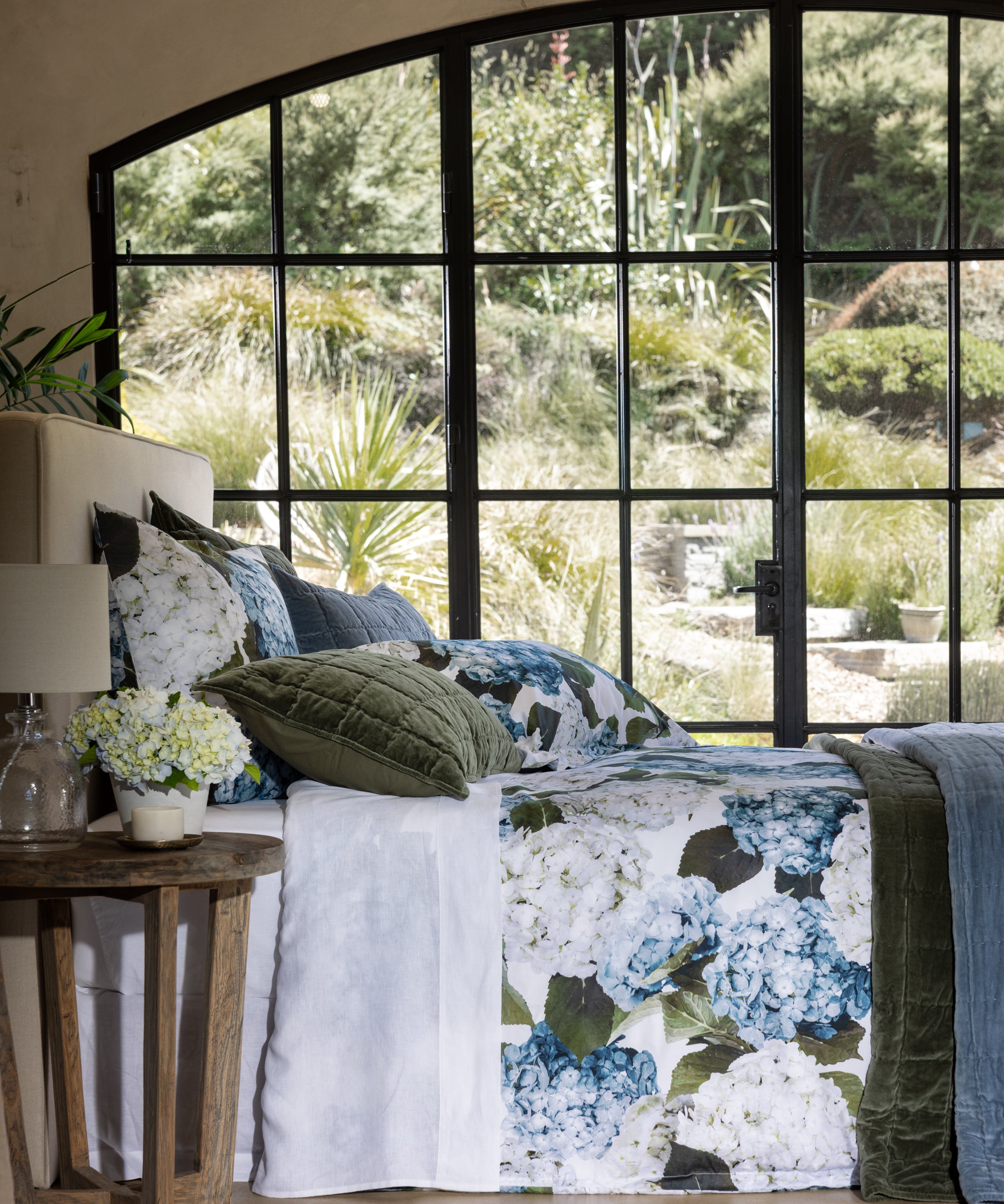 Beloved Hydrangea Duvet Cover Set | Blue Floral-5