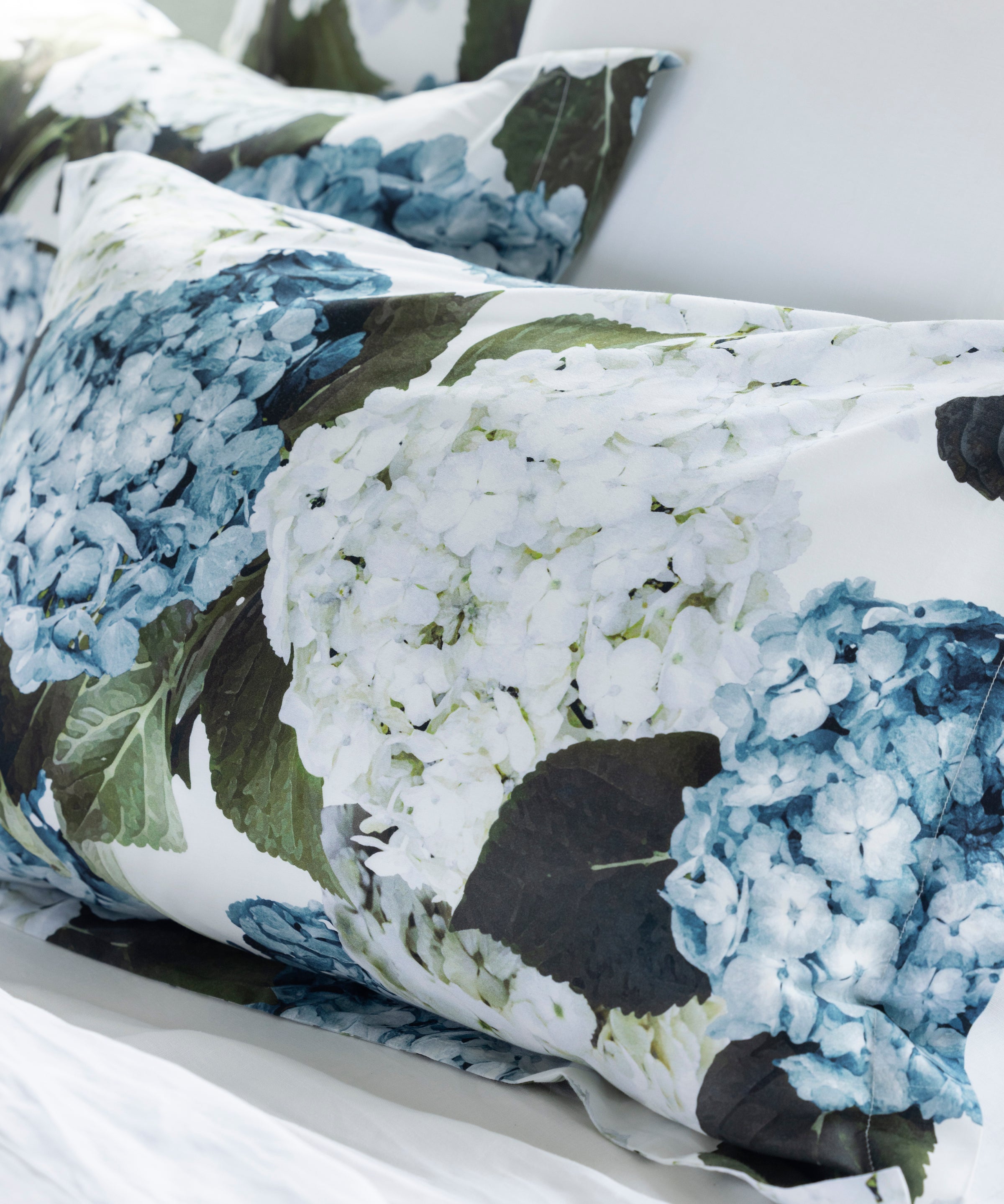 Beloved Hydrangea Oxford Pillowcase Set | Blue Floral-2