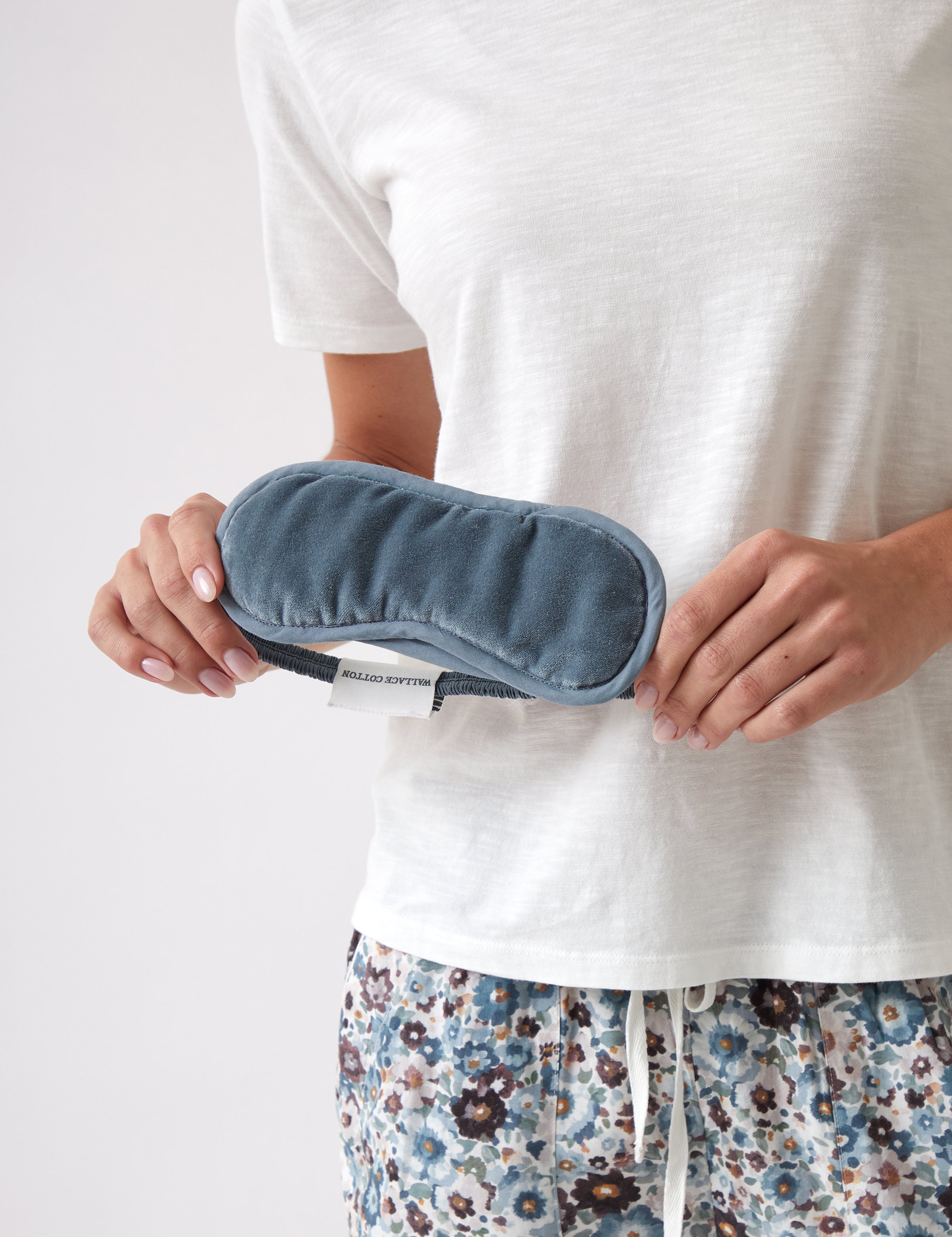 Belvedere Velvet Eye Mask | Haze-1