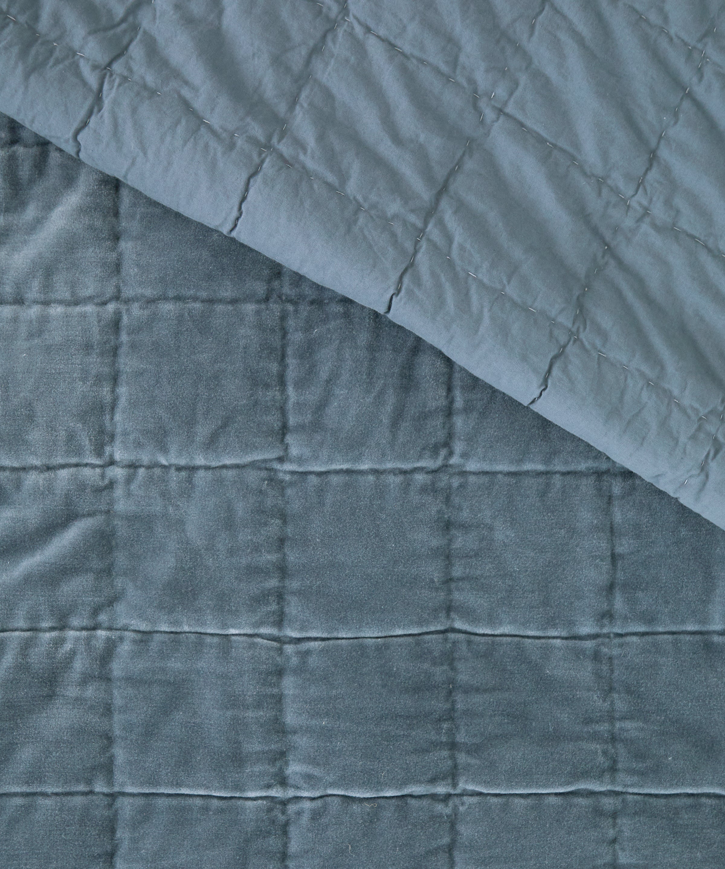Belvedere Velvet Quilt | Haze-4