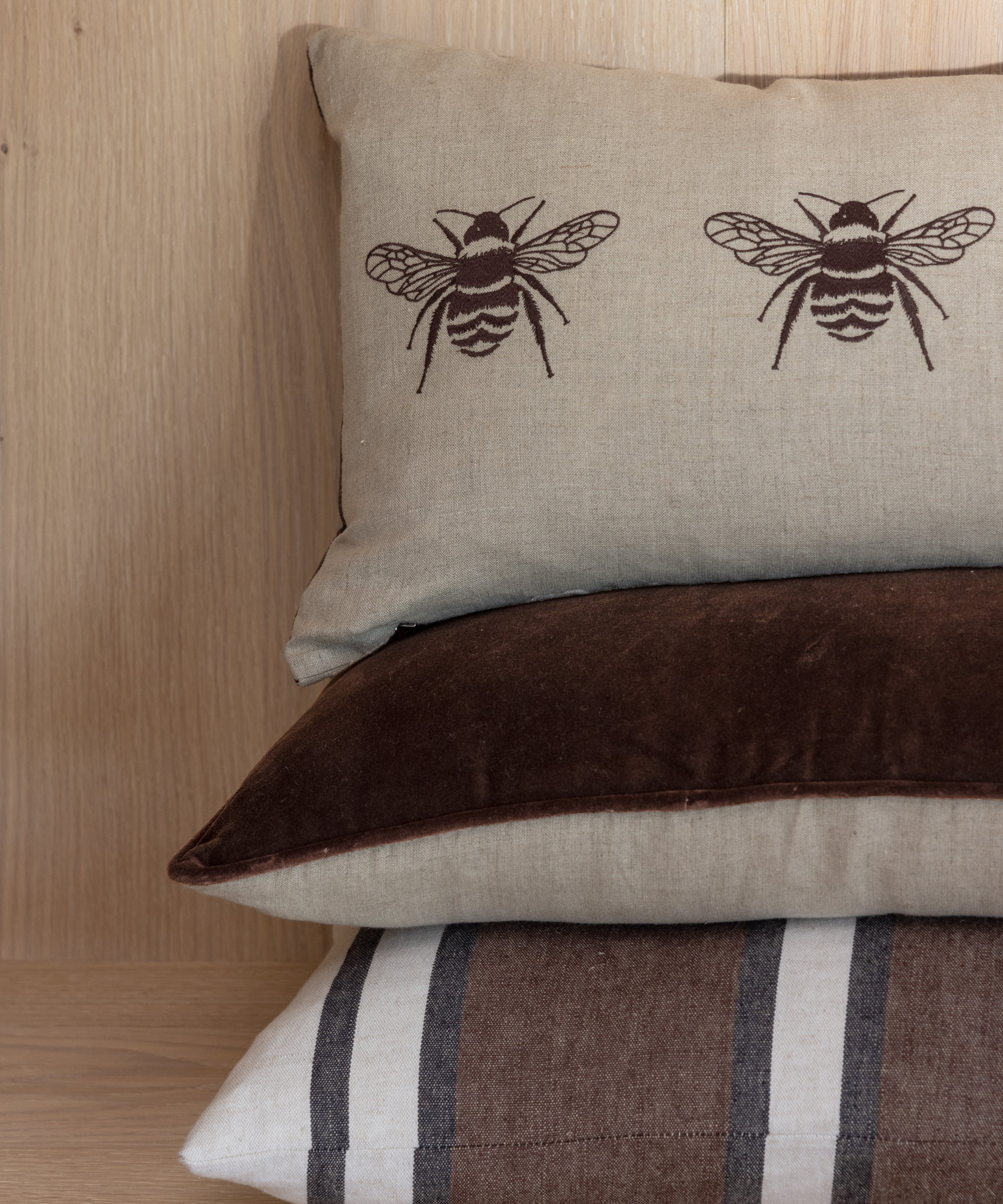 Belvedere Velvet Rectangle Cushion Cover | Cocoa-2