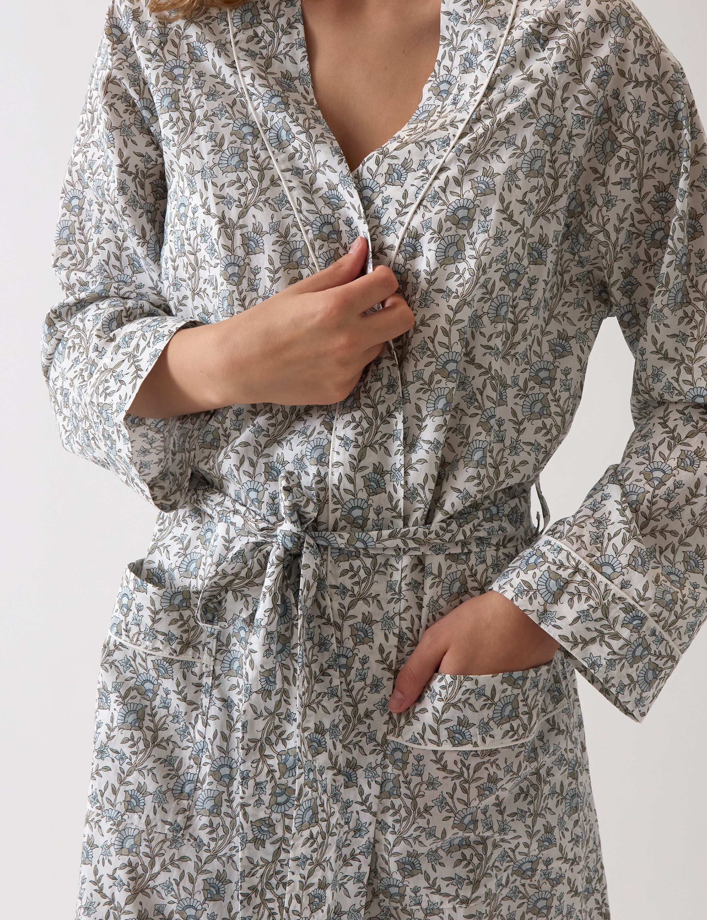 Briar Robe | Floral-2