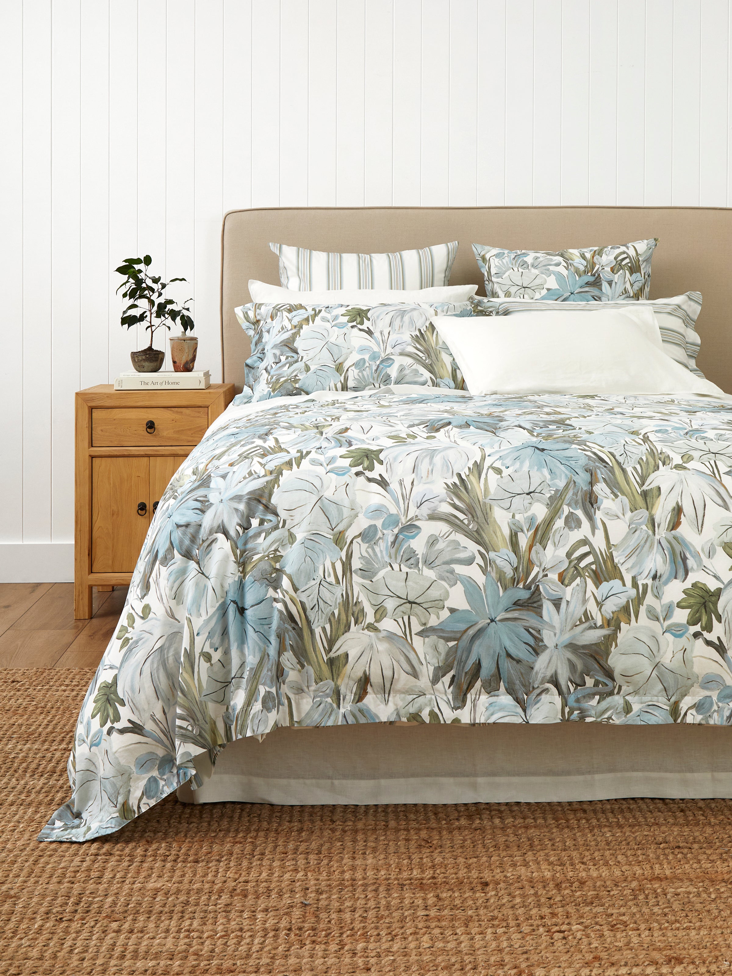 Calypso Bay Duvet Cover Set | Multi-1