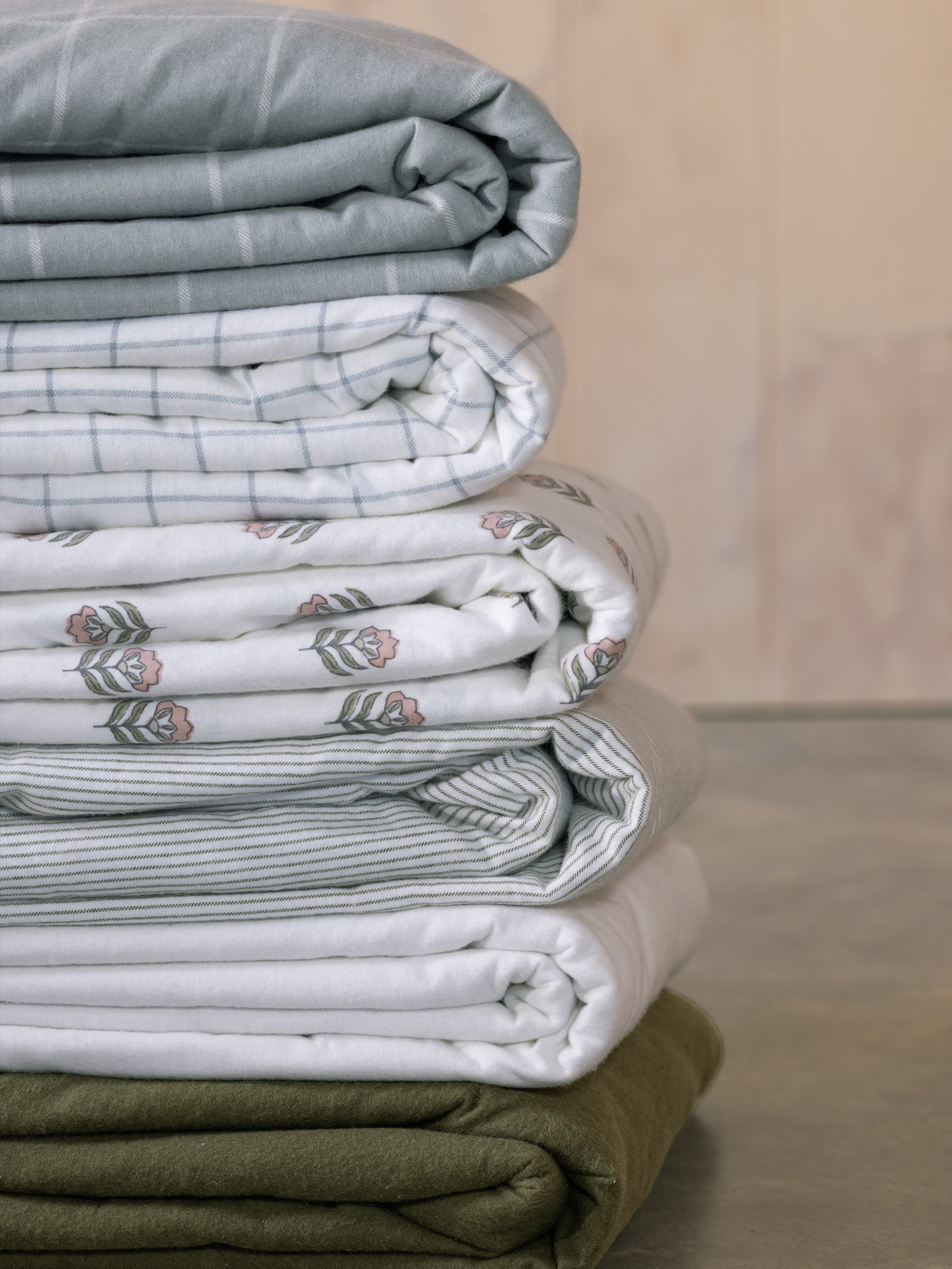 Cardrona Flannel Sheet Set | Floral-2