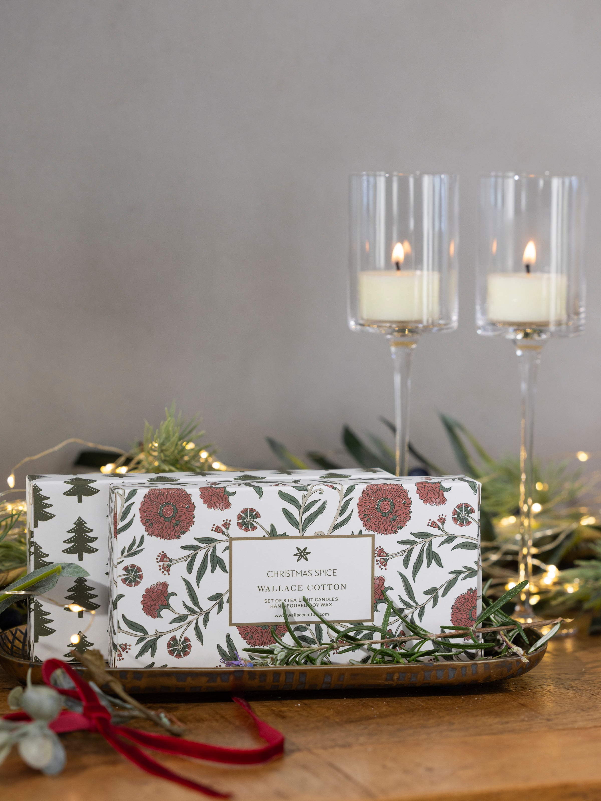 Christmas Spice Tea Light Candle Set of 8 | White-2