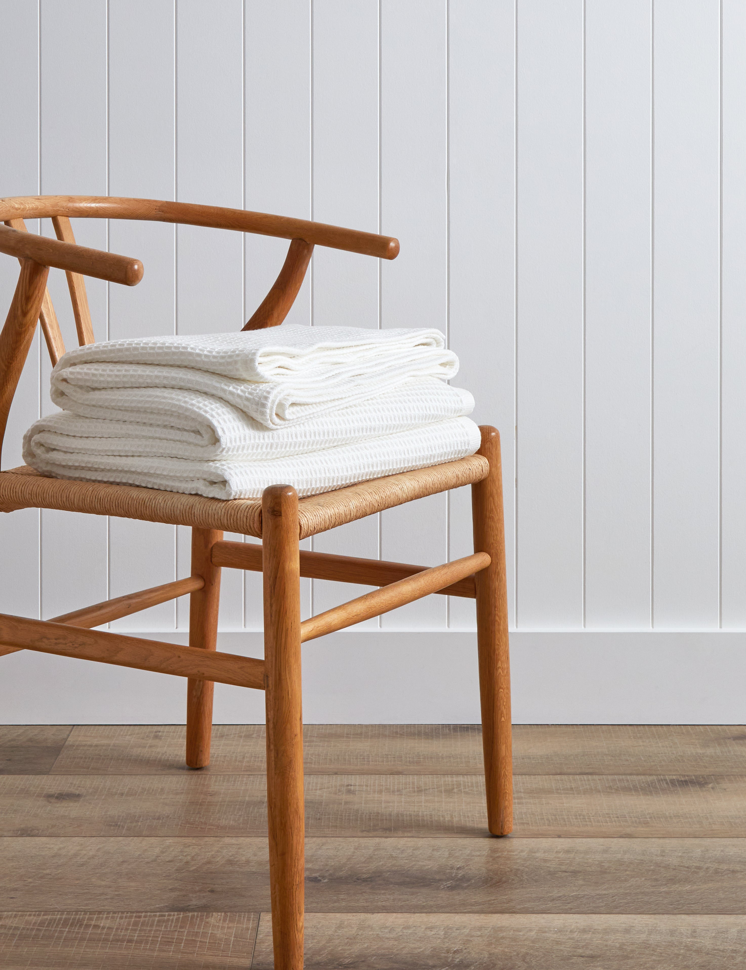 Classic Waffle Blanket | White-1