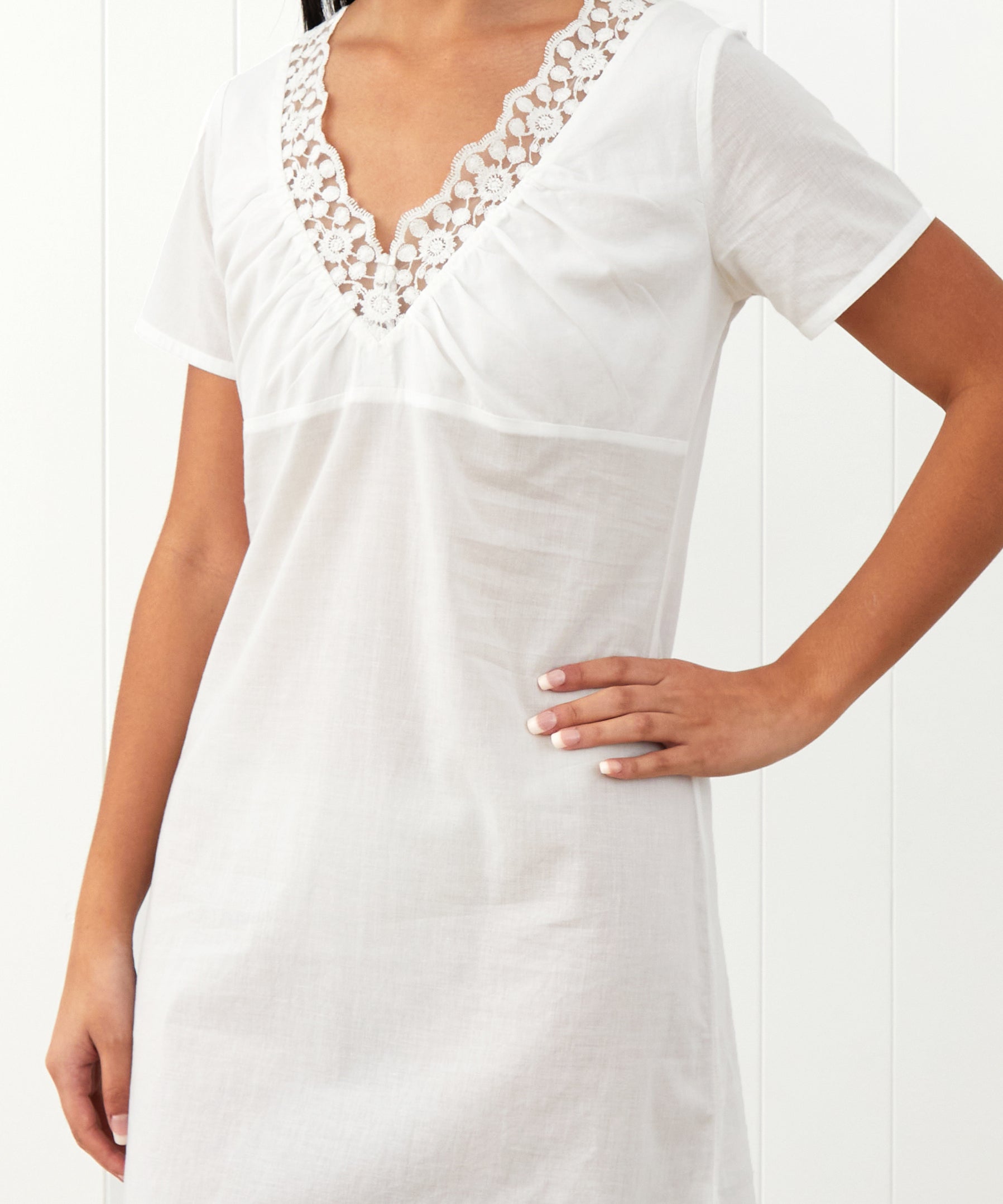 Colette Cap Sleeve Nightie | White-3