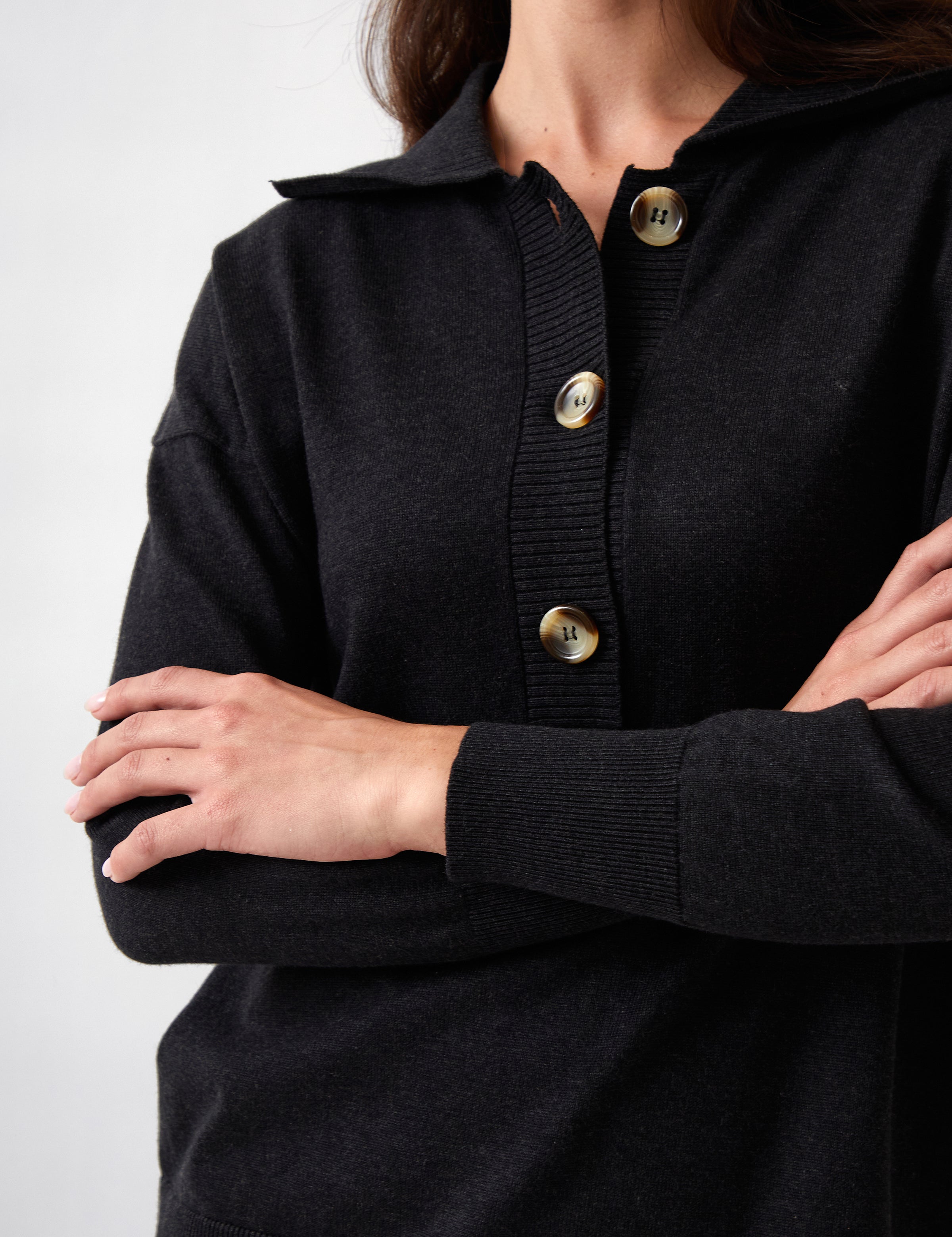 Cotton Cashmere Collared Jumper | Black-2