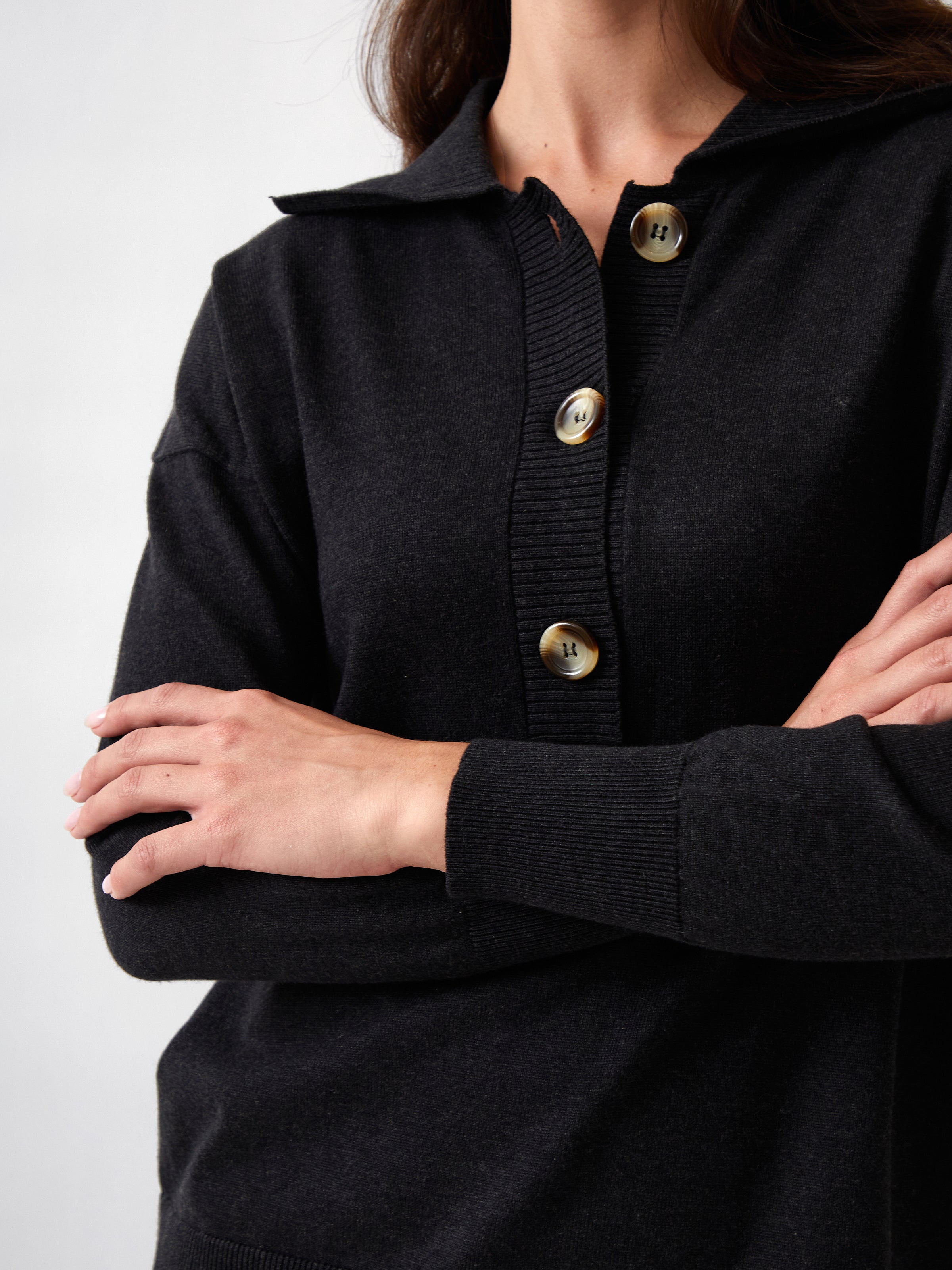 Cotton Cashmere Collared Jumper | Black-2