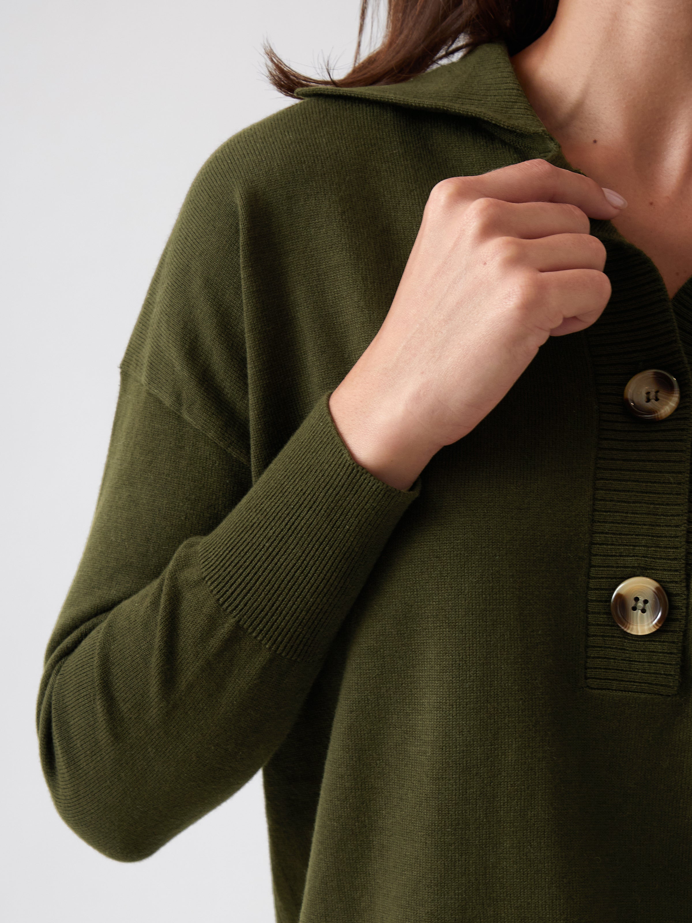 Cotton Cashmere Collared Jumper | Olive-2