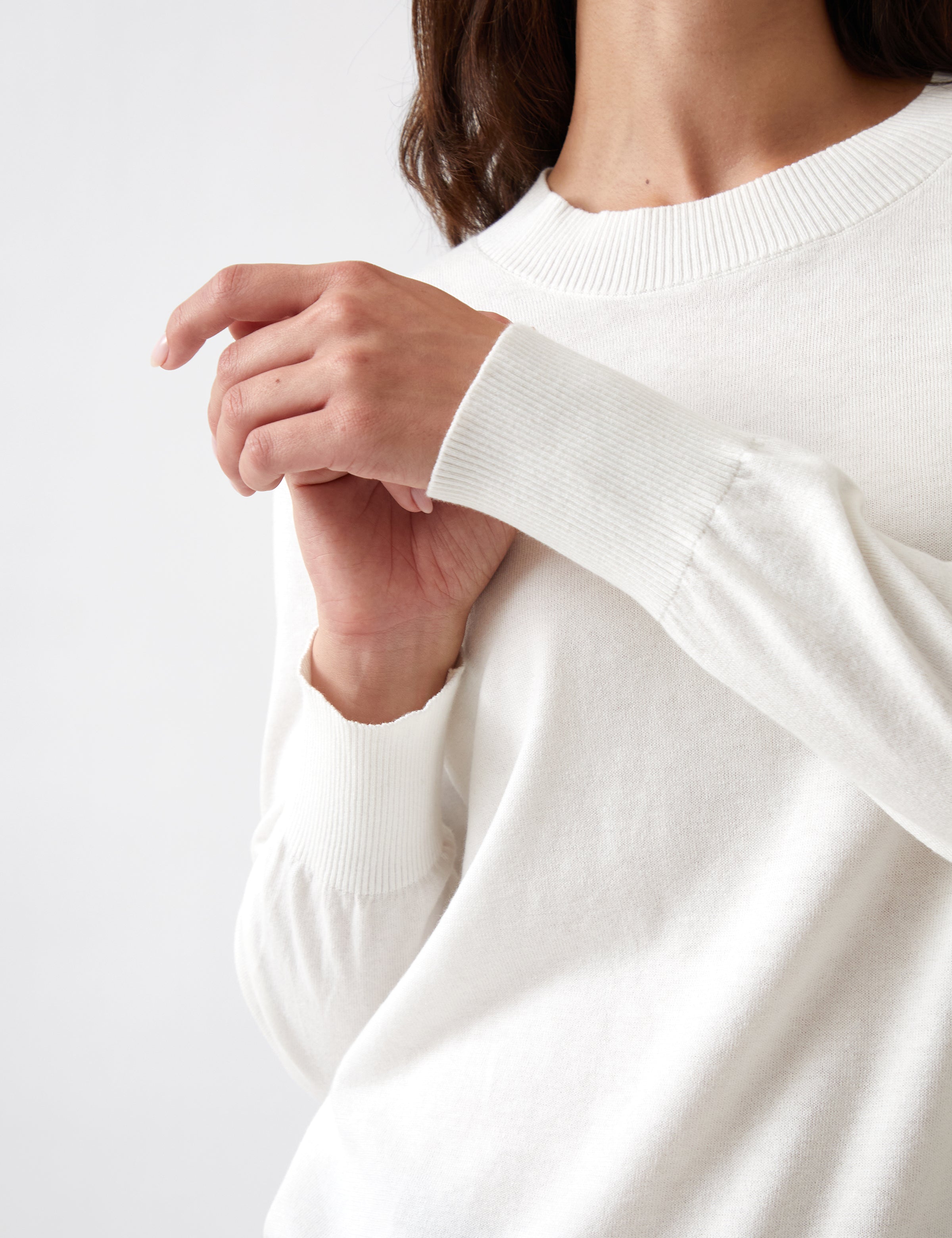 Cotton Cashmere Crew Jumper | Ivory-2