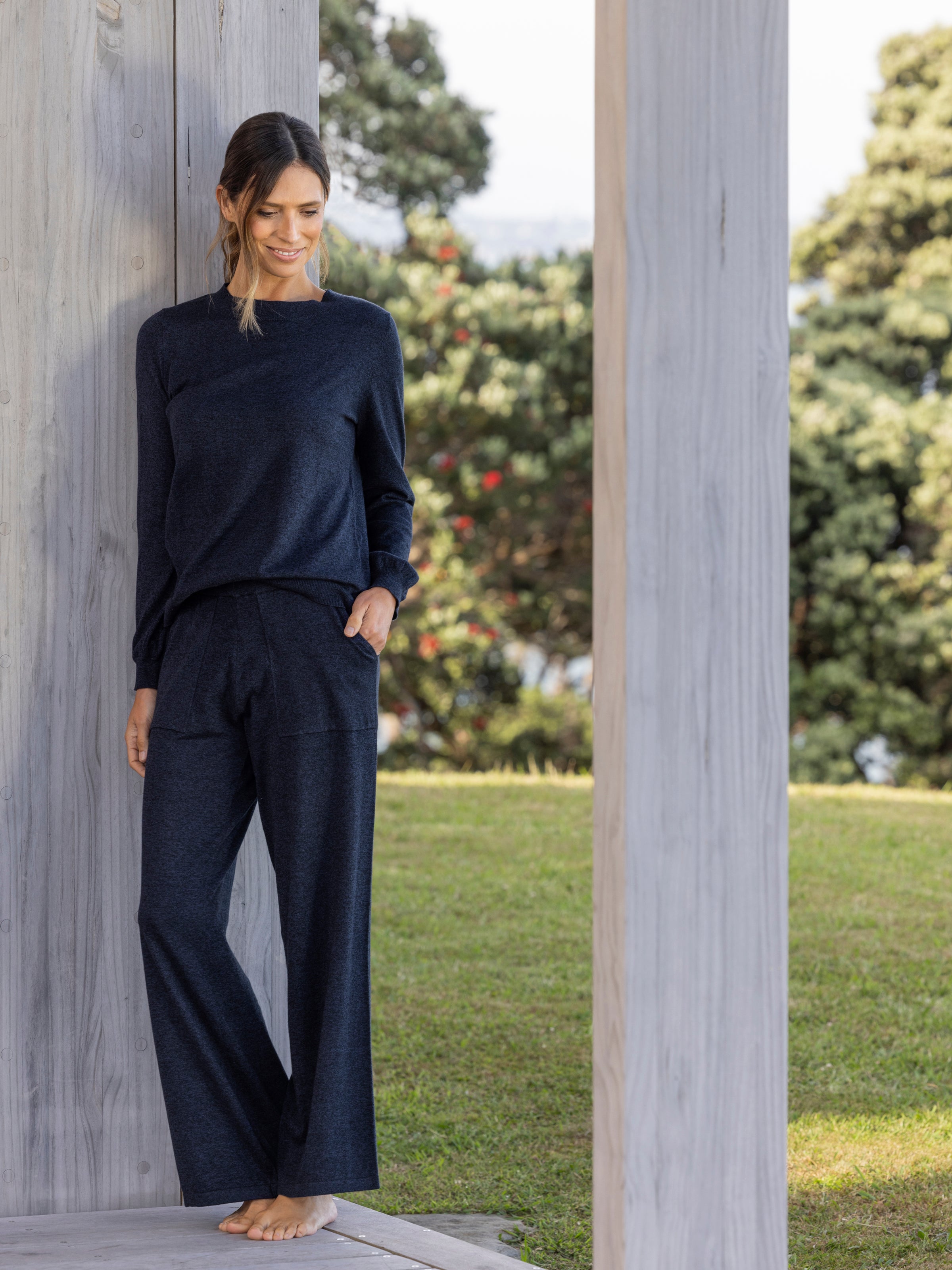 Cotton Cashmere Crew Jumper | Navy-3