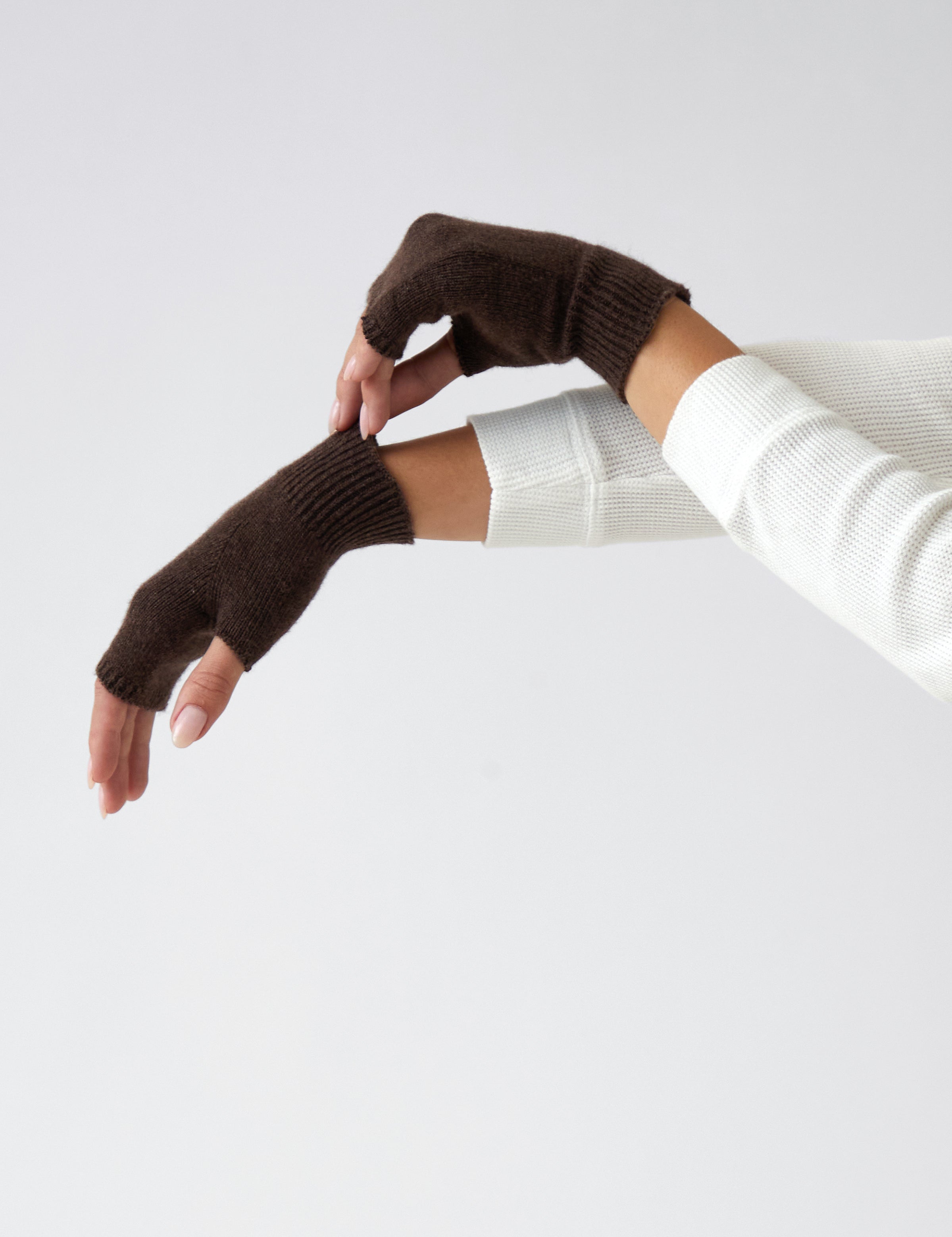 Cotton Cashmere Hand Warmers | Cocoa-2