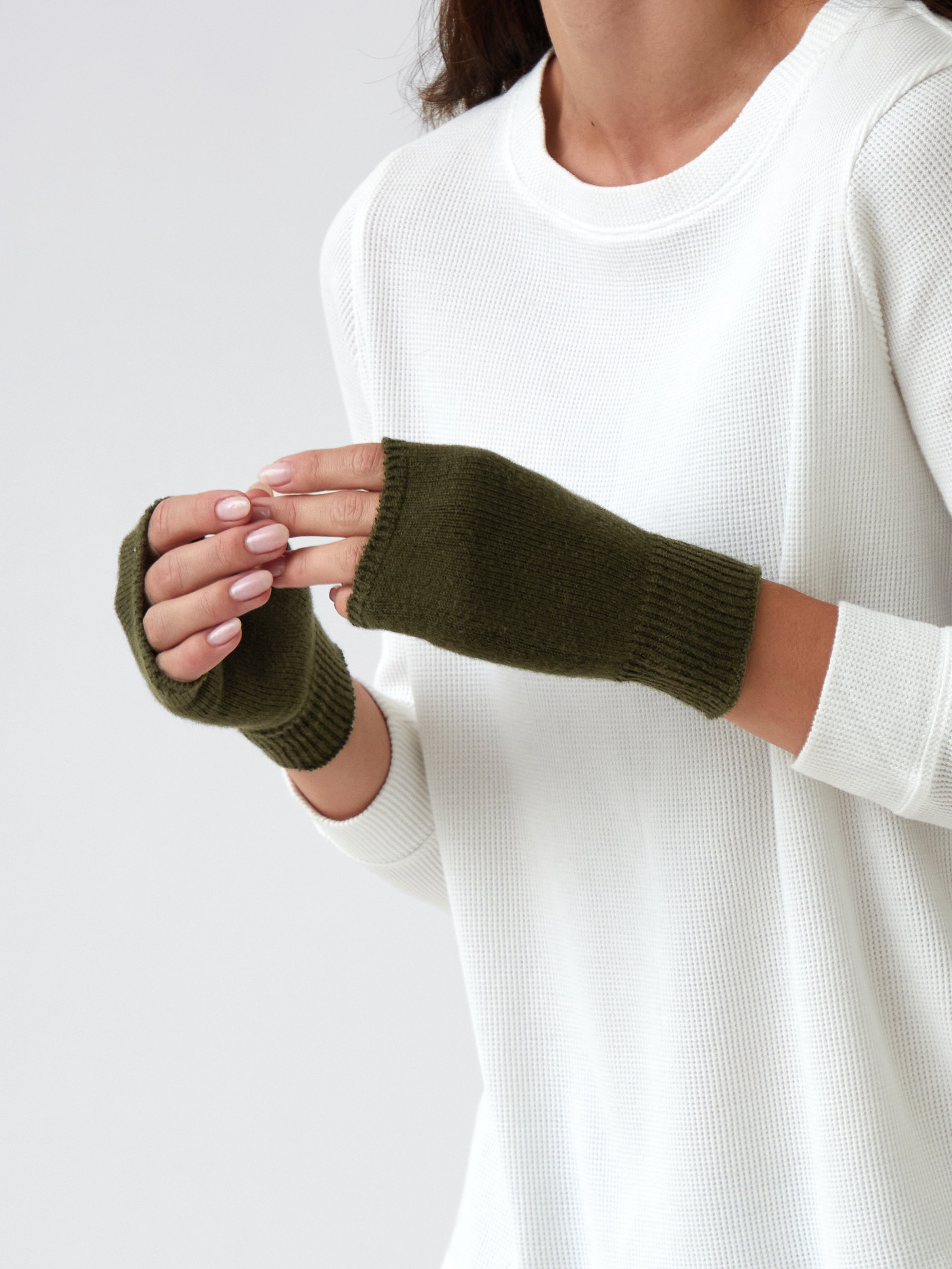 Cotton Cashmere Hand Warmers | Olive-2