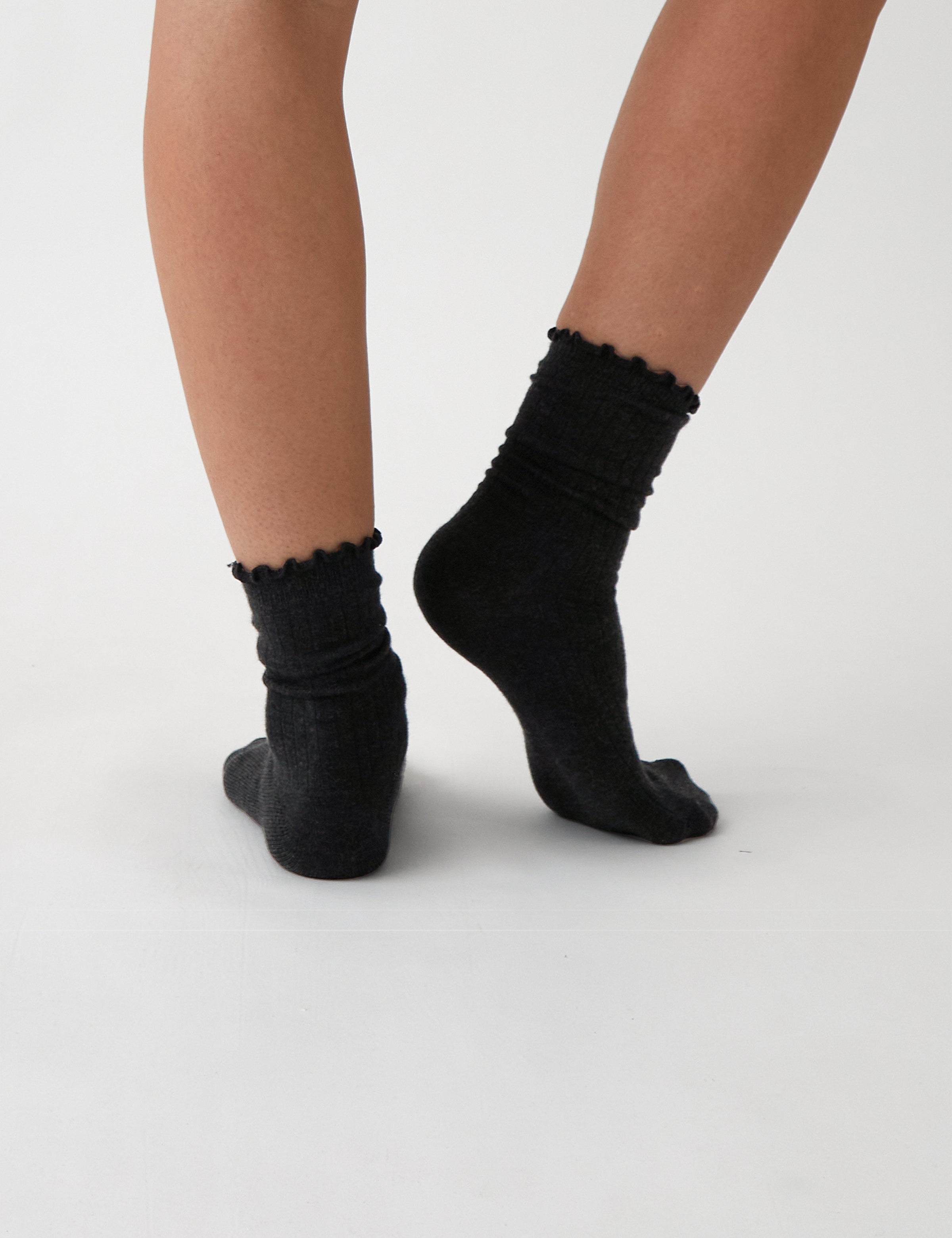 Cotton Cashmere Lounge Socks | Black-3