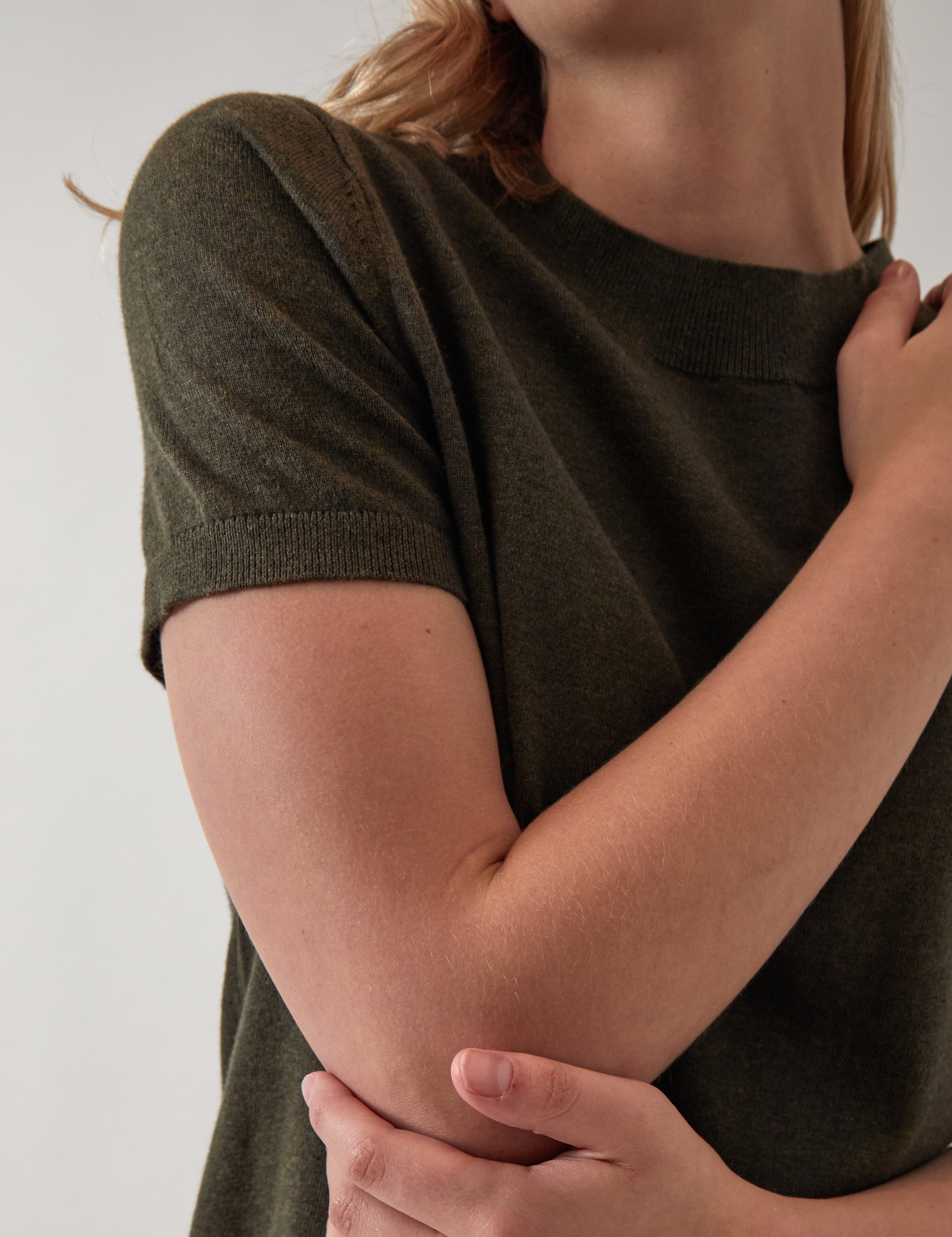 Cotton Cashmere Lounge Tee | Olive-2