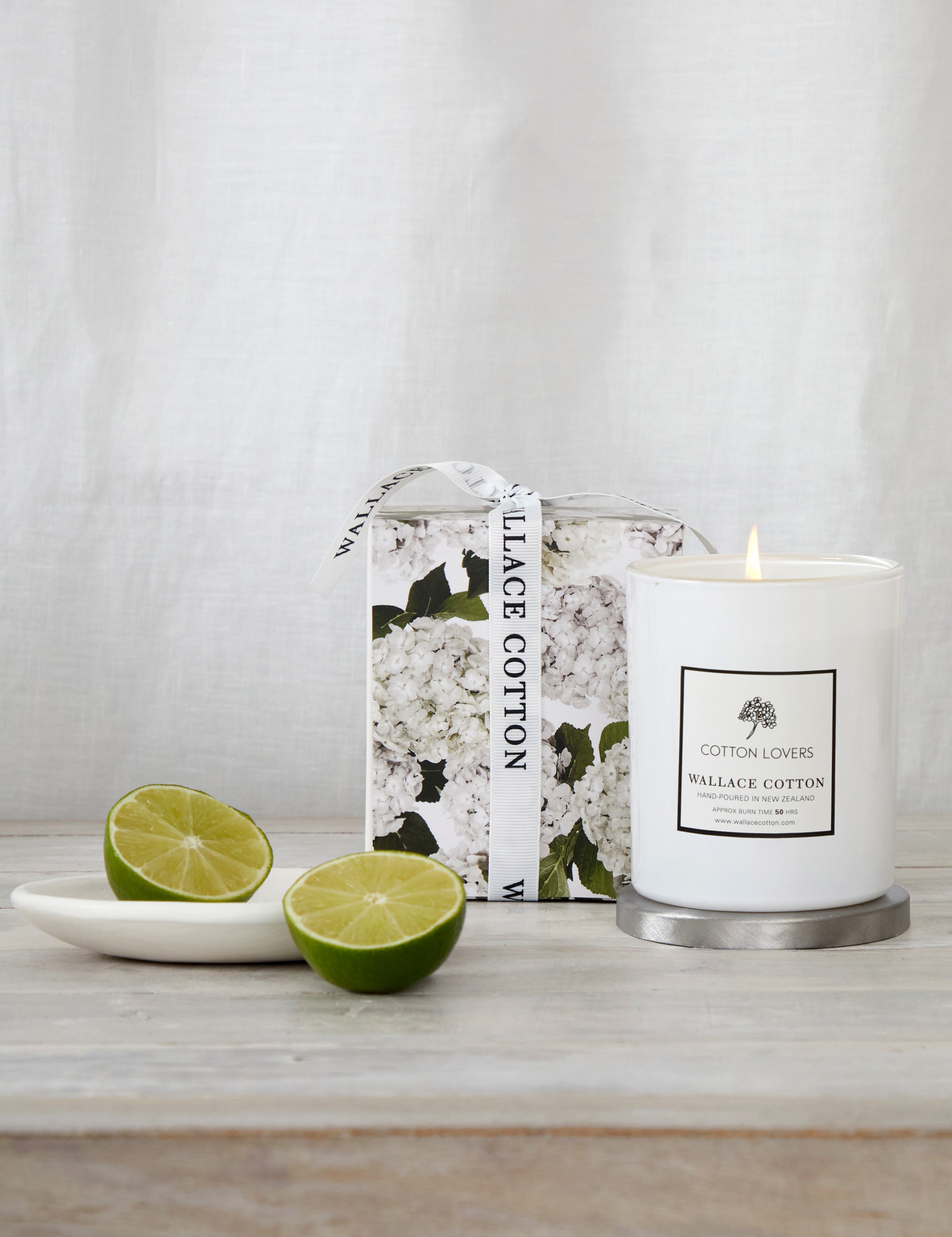 Cotton Lovers Candle | White-1