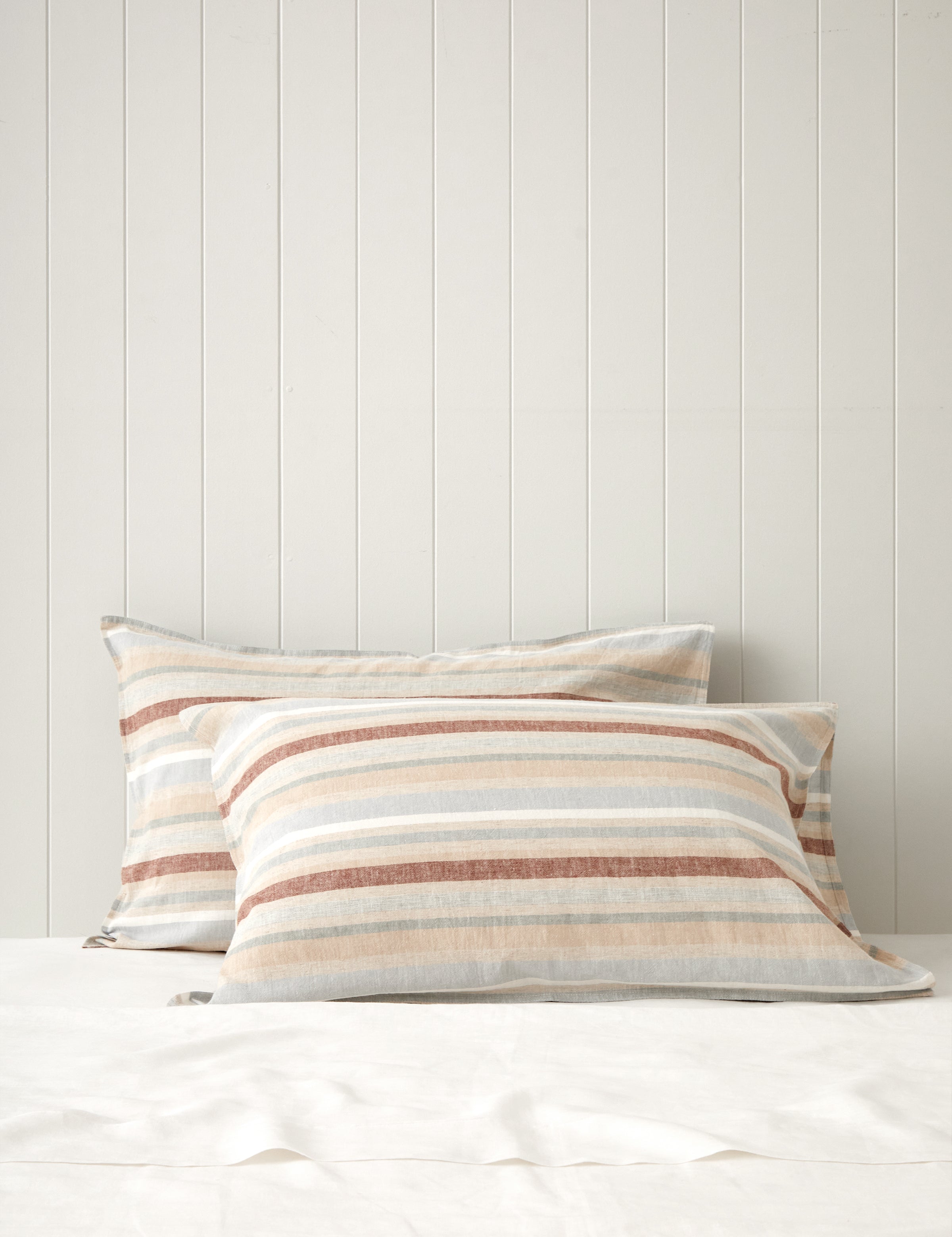 Cove Standard Pillowcase Set | MultiStrpe-1