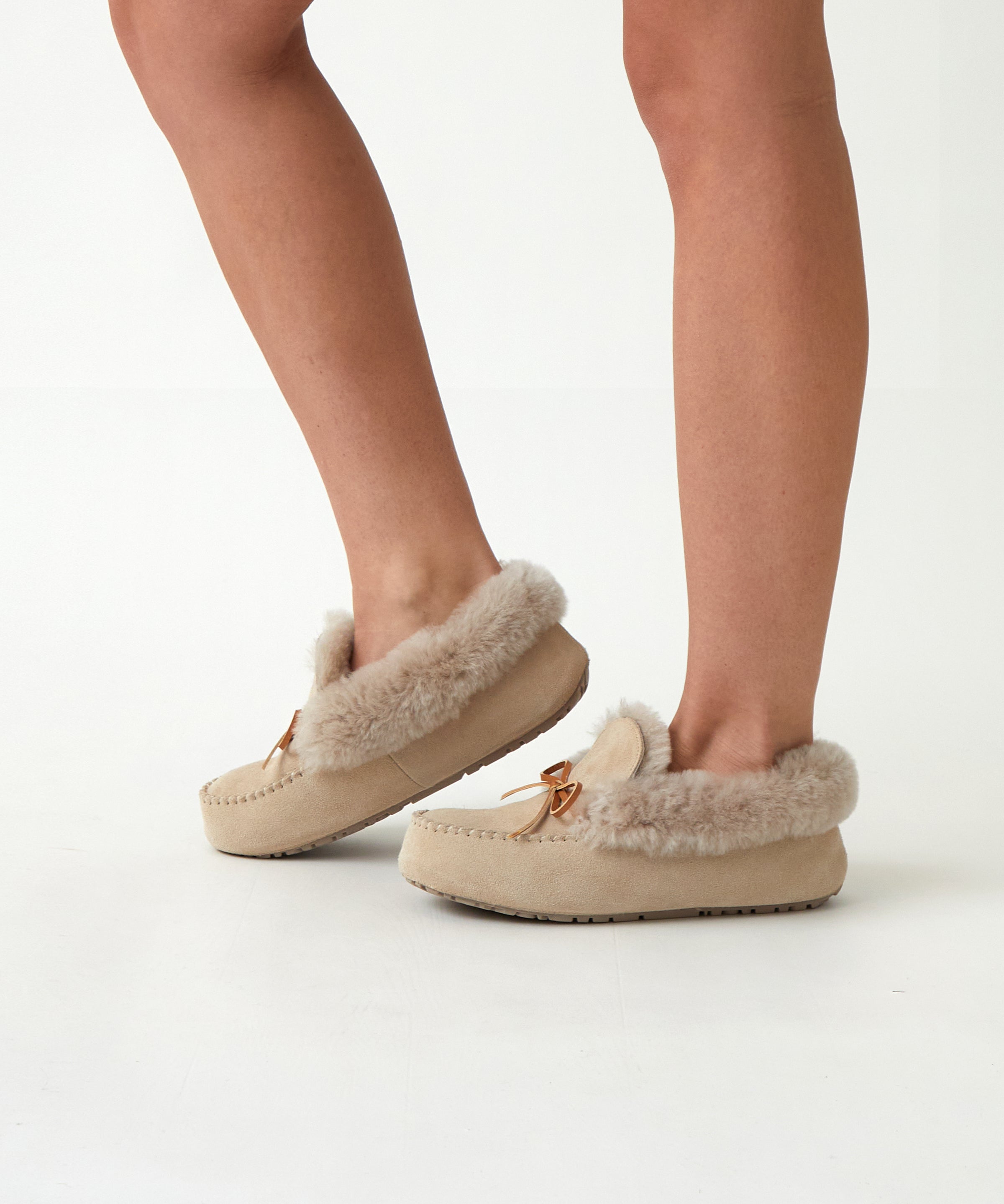 Cozy Slippers | Champagne-2