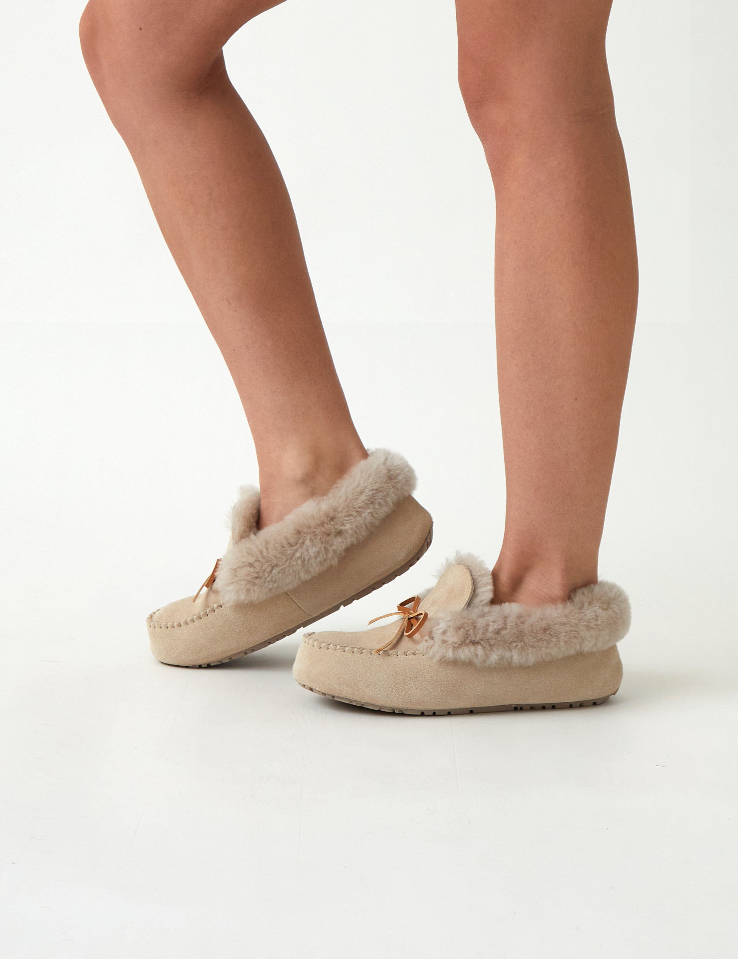 Cozy Slippers | Champagne-2